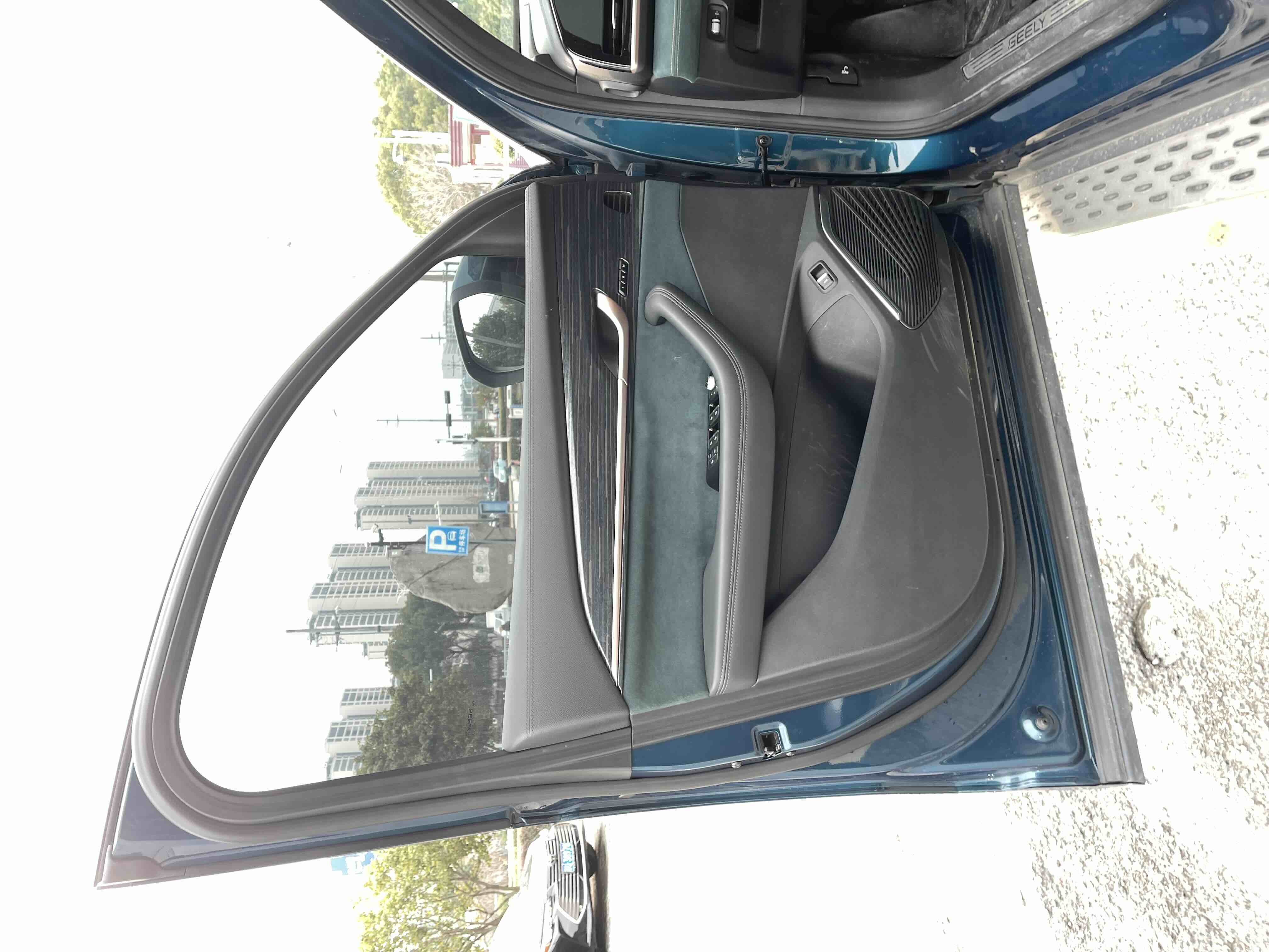 GEELY Monjaro 2022 #15 GEELY Monjaro 2022 car image #15