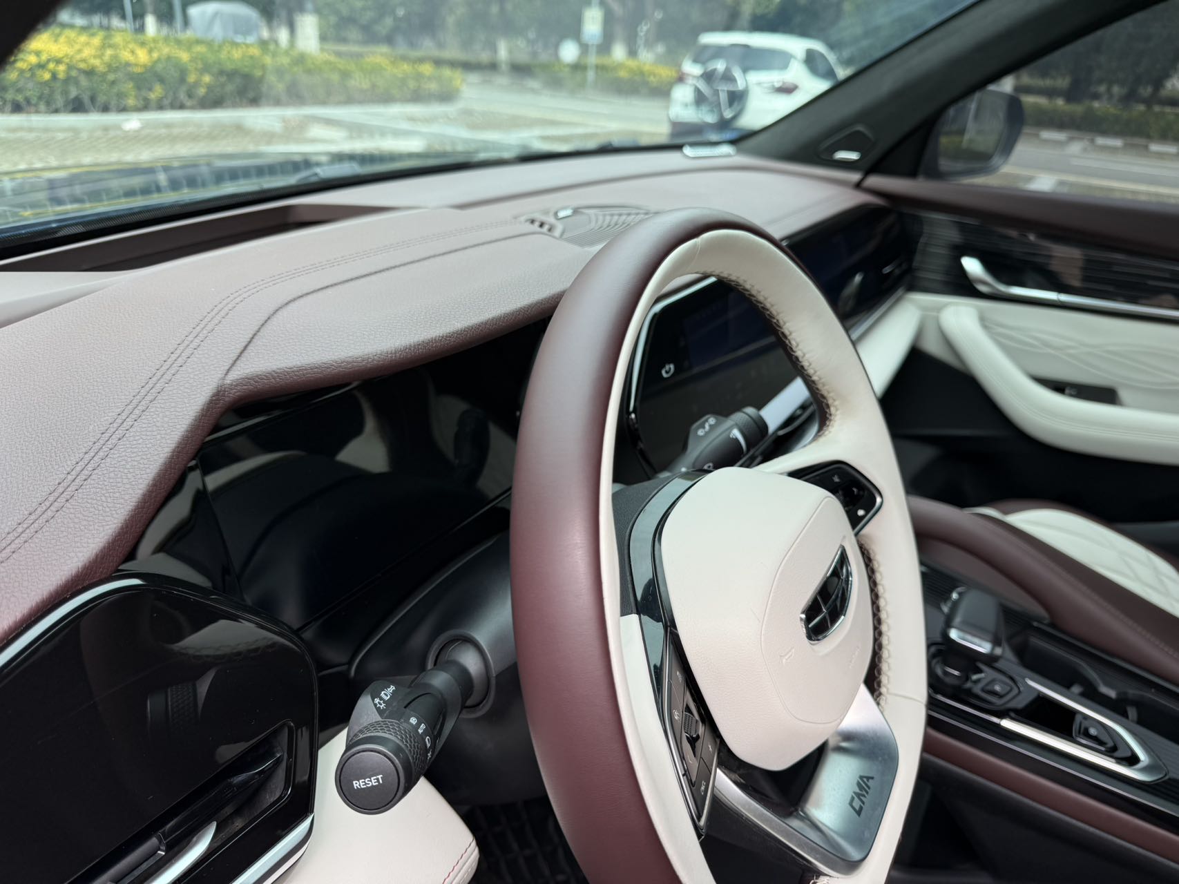 GEELY Monjaro 2021 image de voiture #15