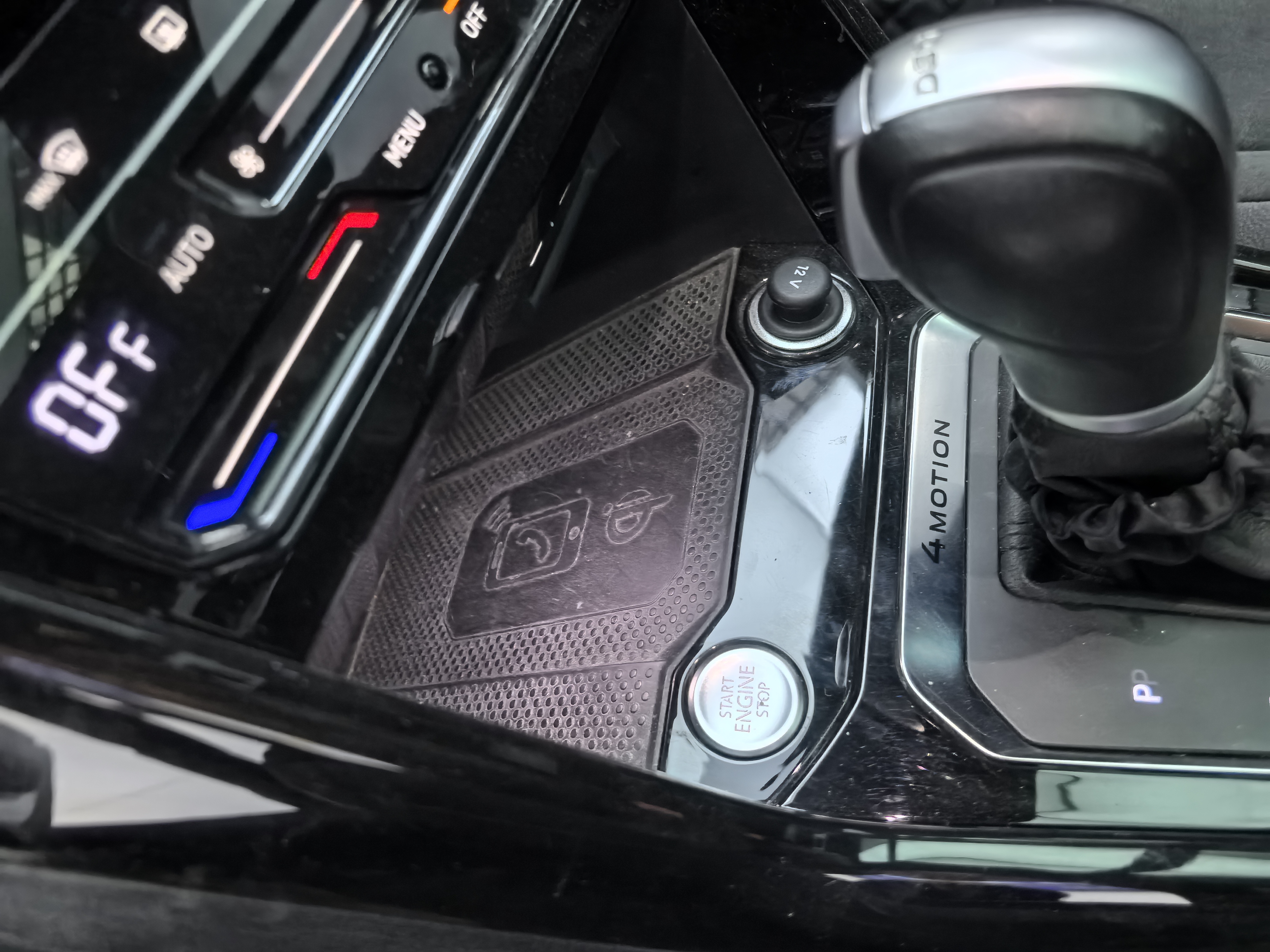 T-Roc 2022 car image #15