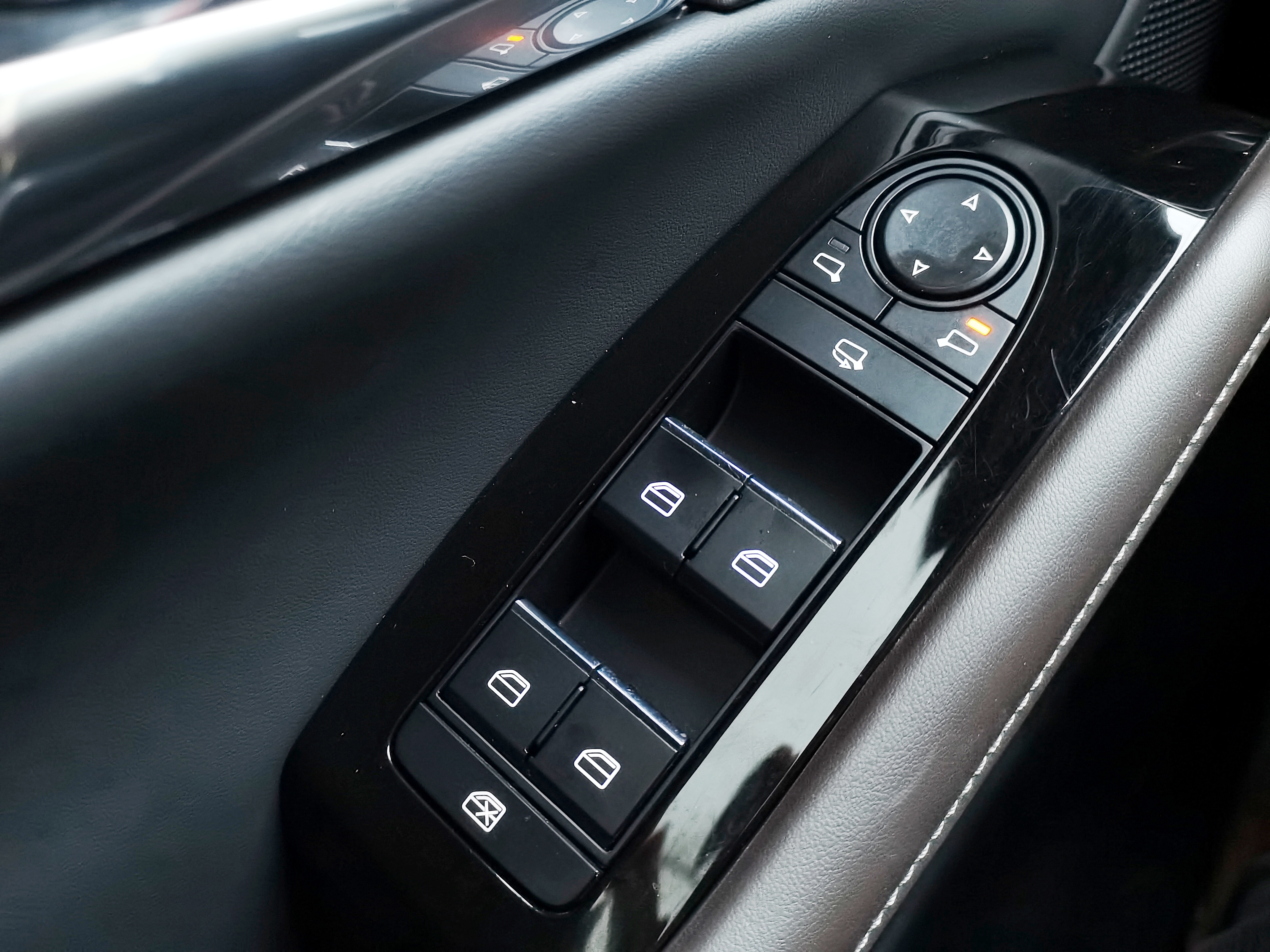 Mazda CX-30 2021 изображение автомобиля #15