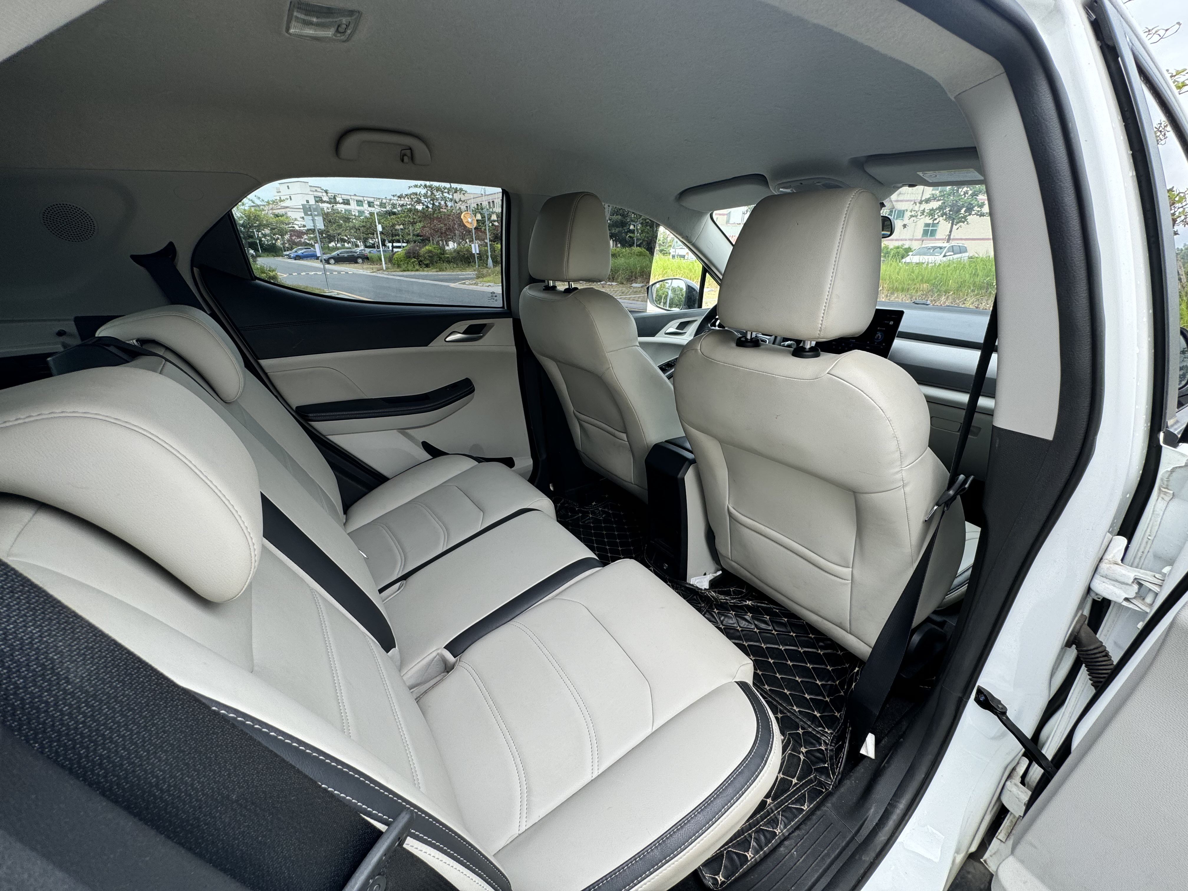 BYD Yuan 2021 car image #15