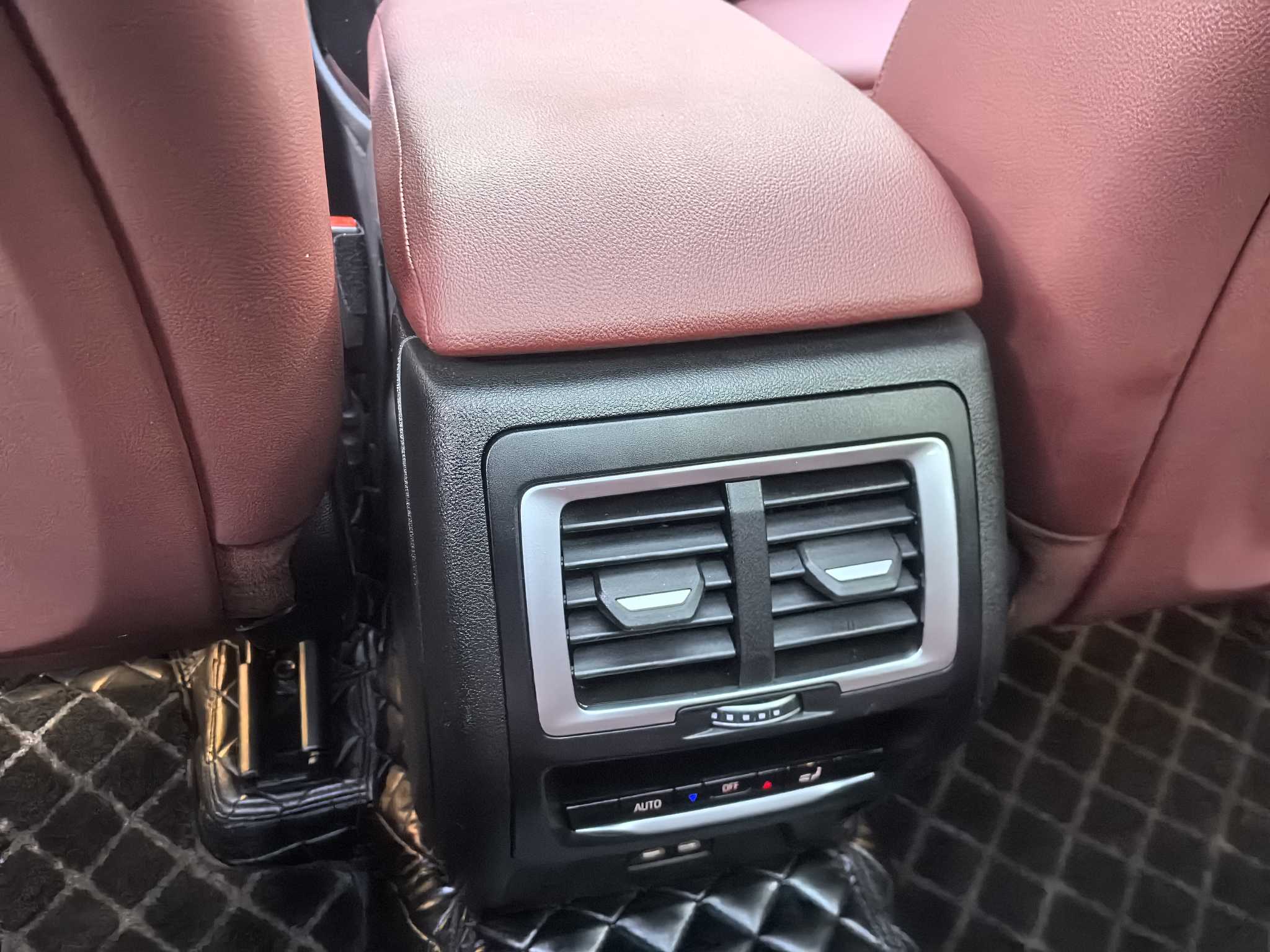 BMW X3 2022 immagine di auto #15