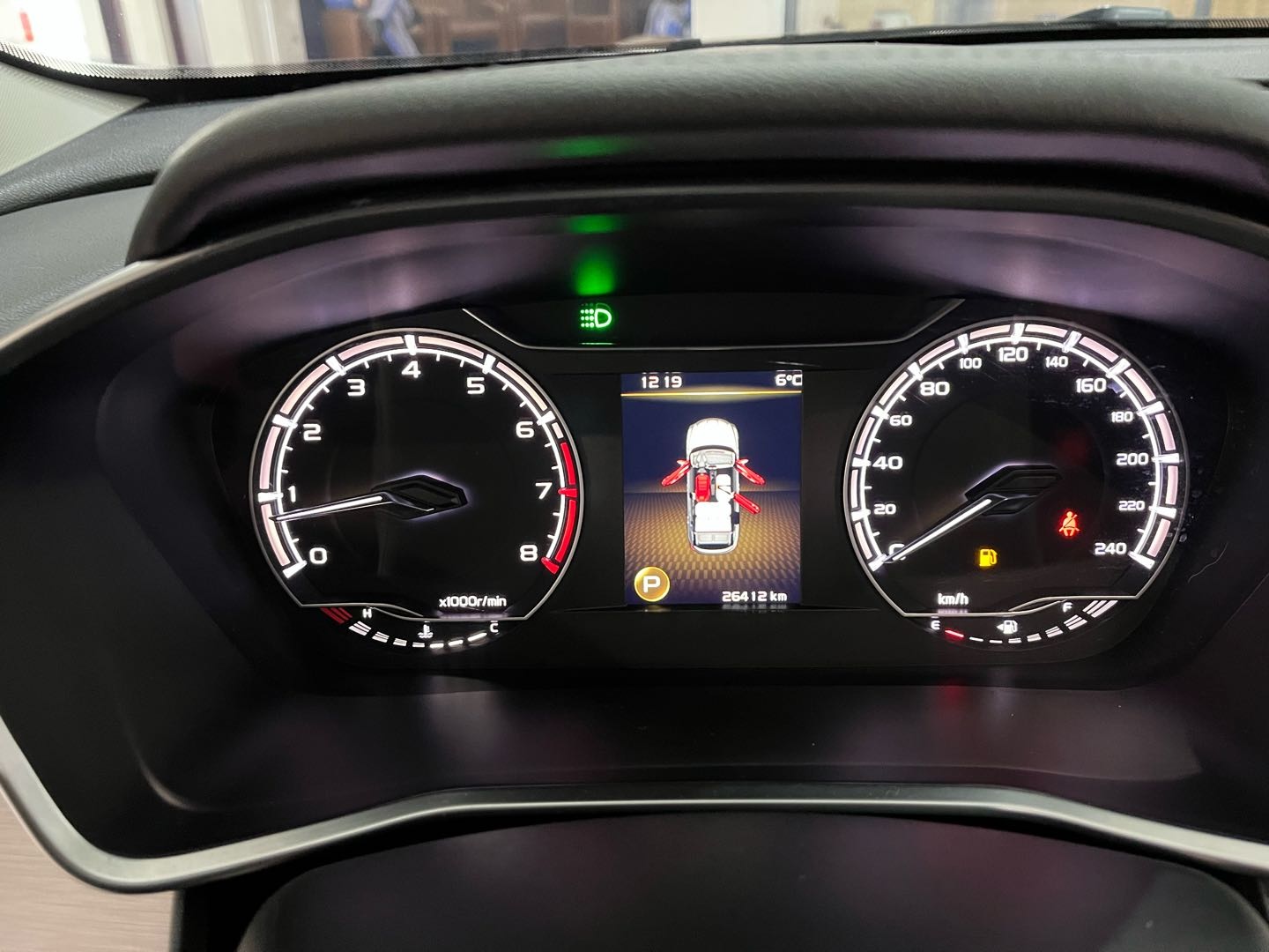GEELY Coolray 2023 car image #15