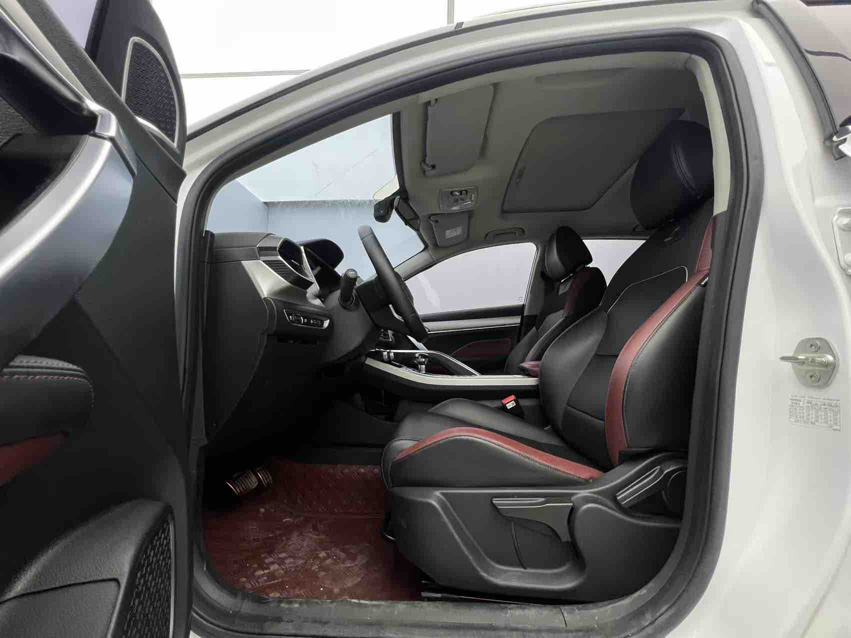 GEELY Coolray 2022 #15 GEELY Coolray 2022 car image #15