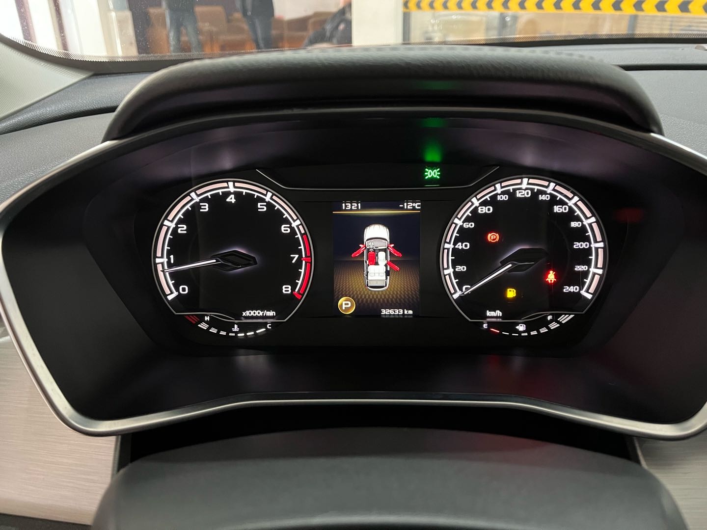 GEELY Coolray 2021 #15 GEELY Coolray 2021 car image #15