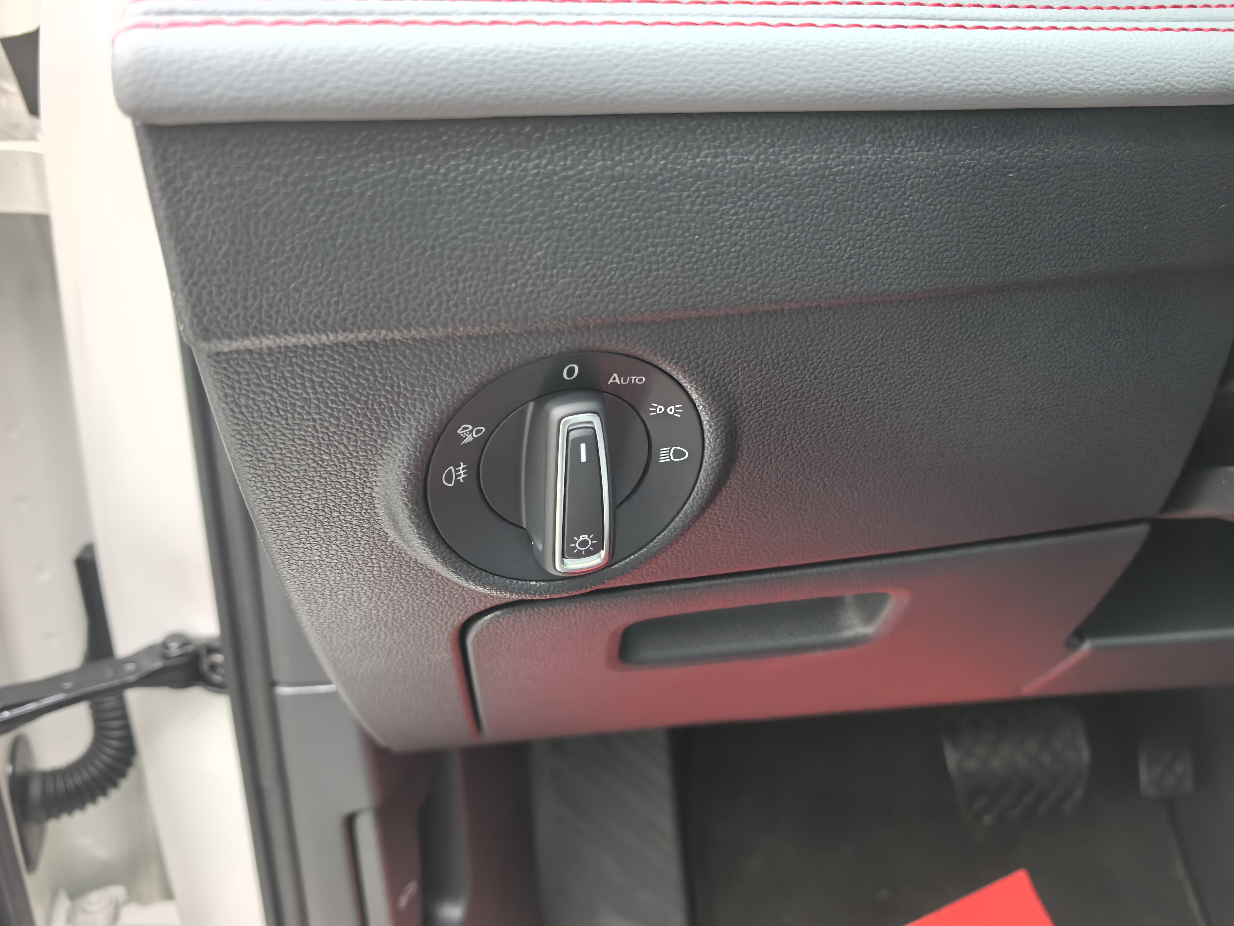 Volkswagen Tiguan L New Energy 2022 صورة سيارة #15