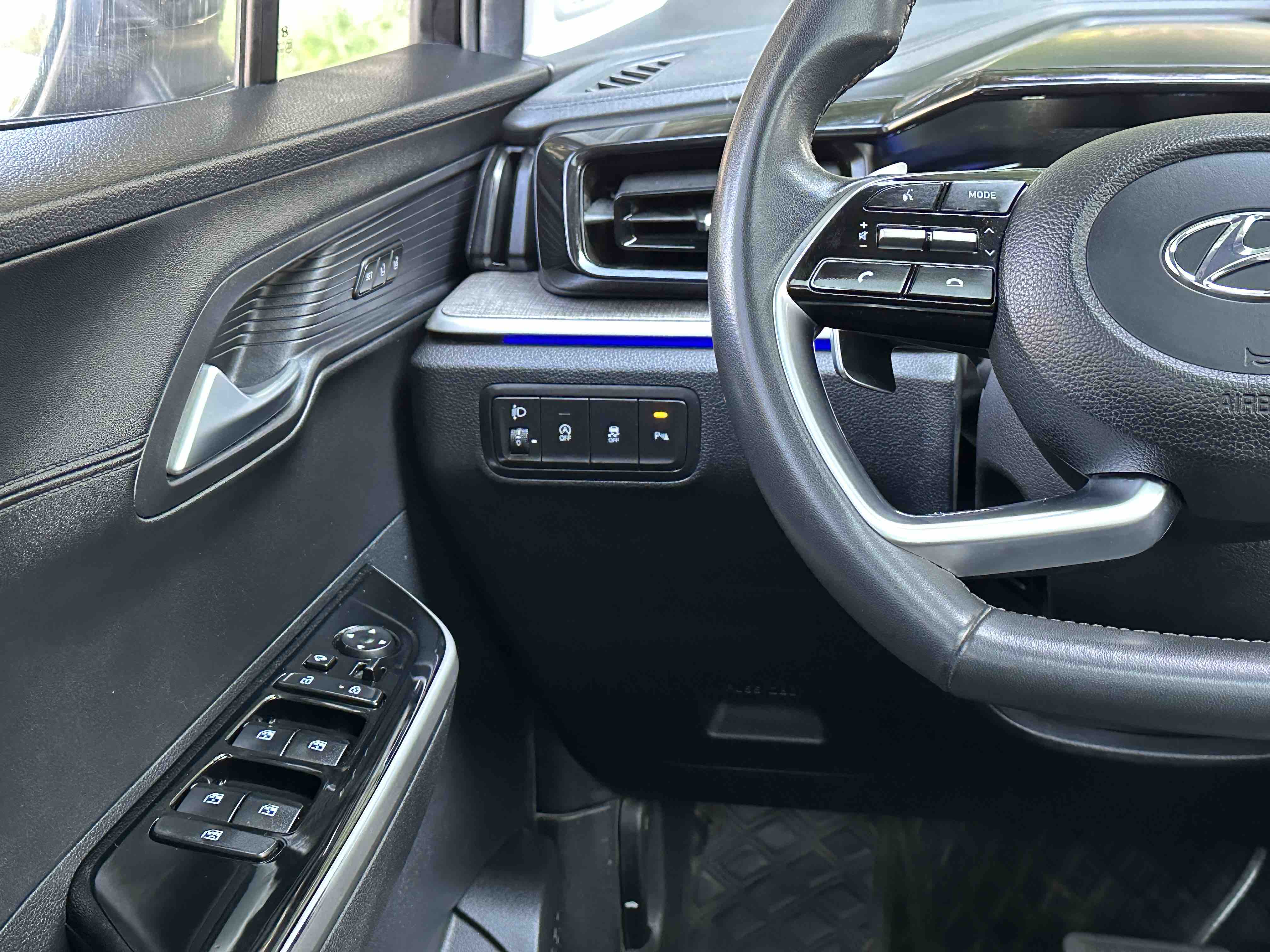 Hyundai Custo 2023 #15 Hyundai Custo 2023 car image #15