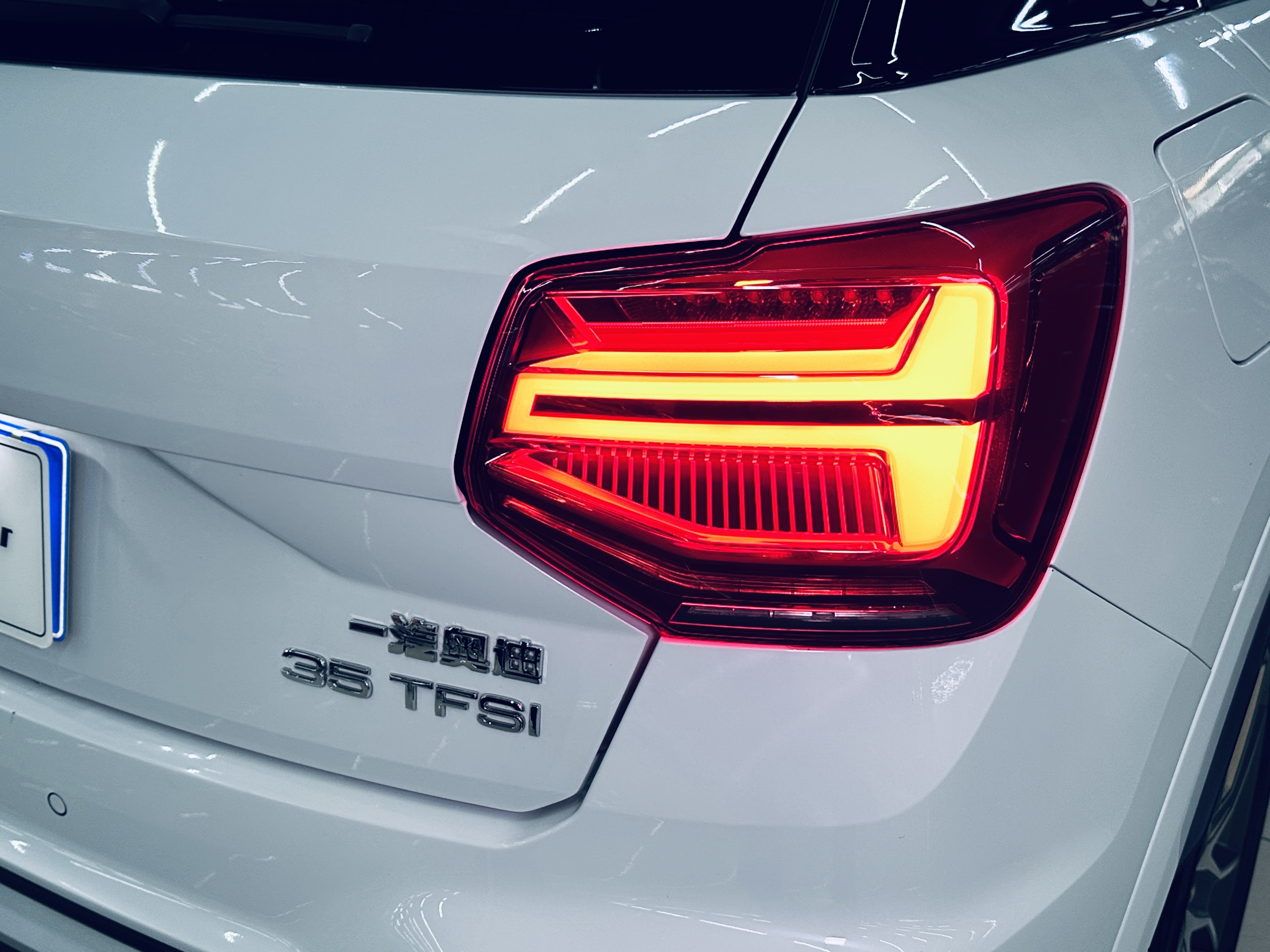 2023 car image #15