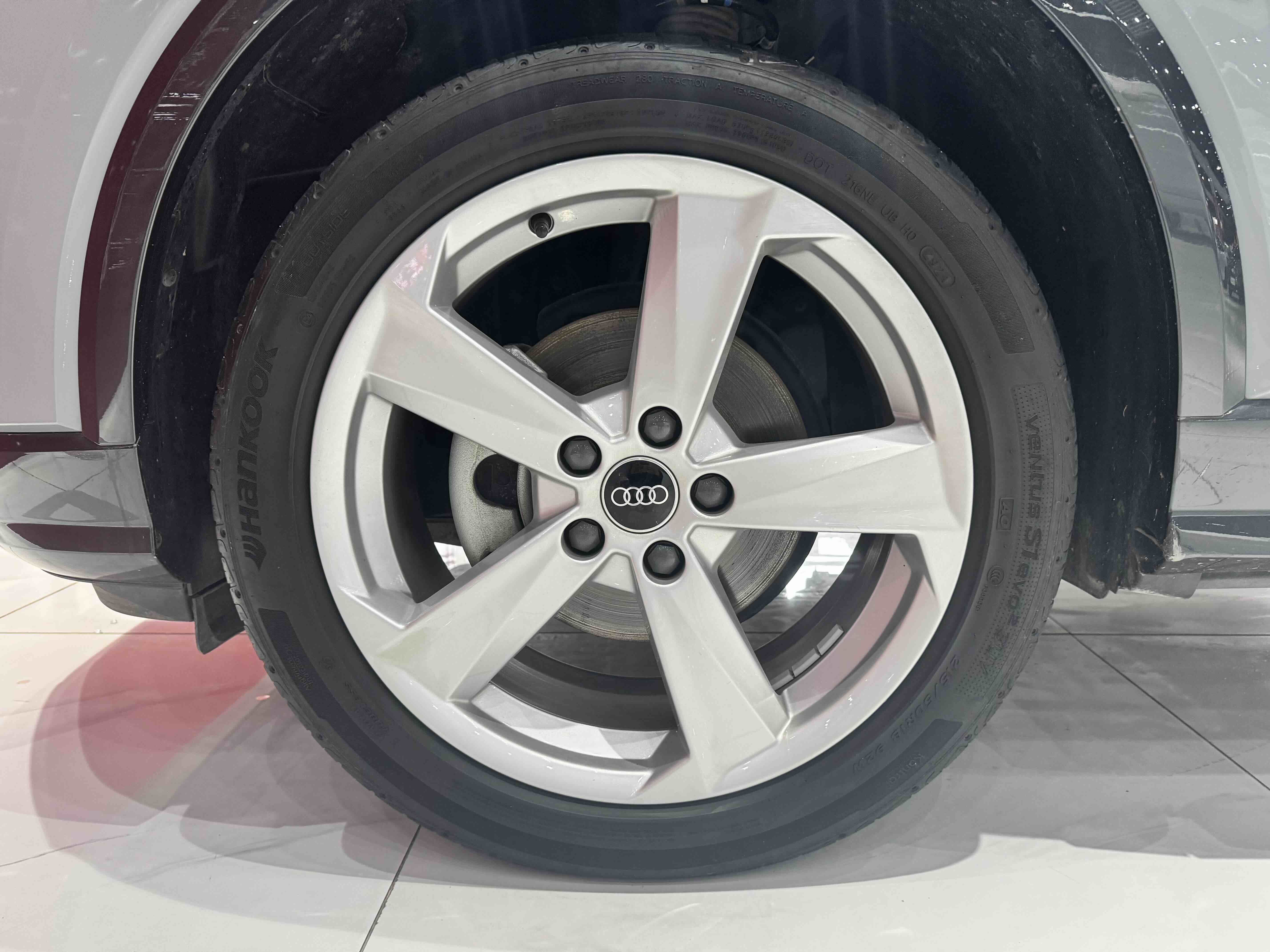 Audi Q2L 2022 imagen de coche #15