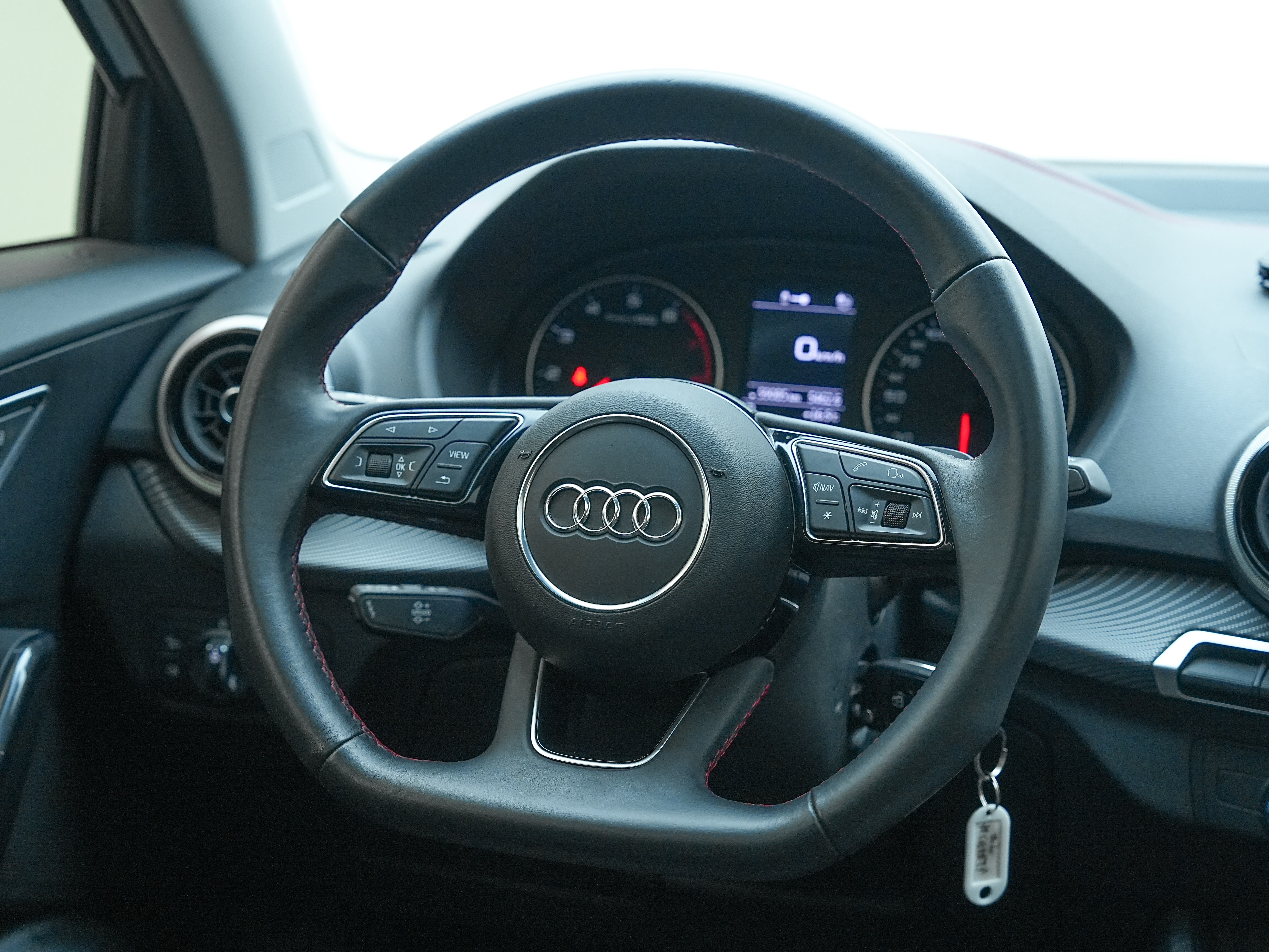 Q2L 2023 #15 Q2L 2023 car image #15