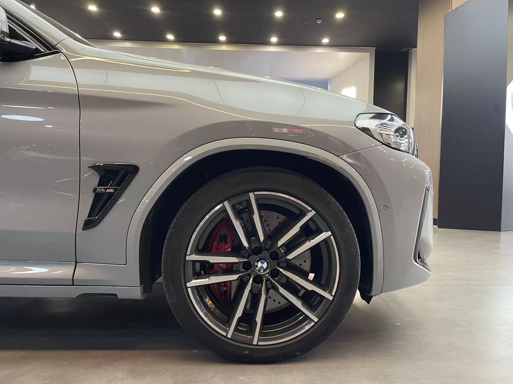 BMW X4 M 2022 car image #15