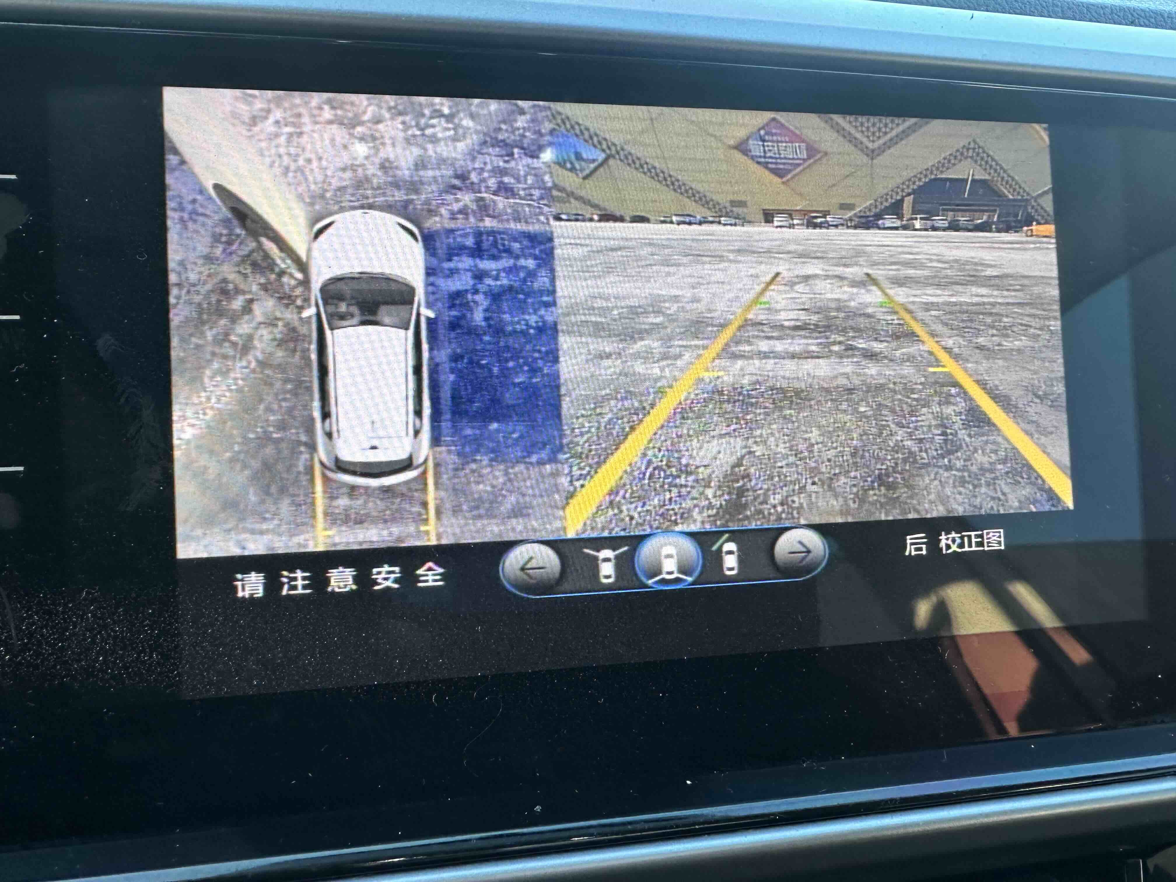 Volkswagen T-Cross 2022 car image #15