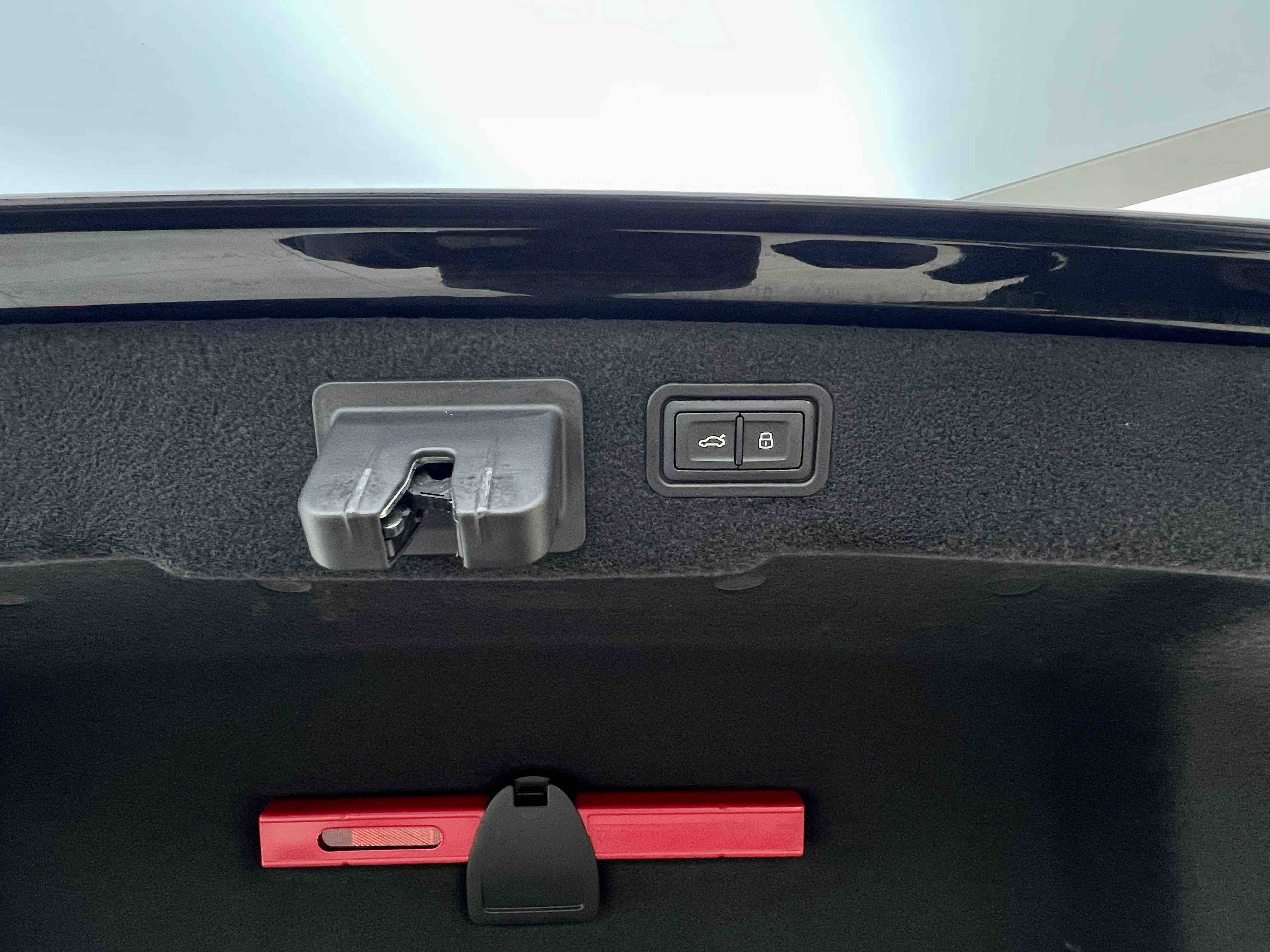 Audi A8 2022 car image #15