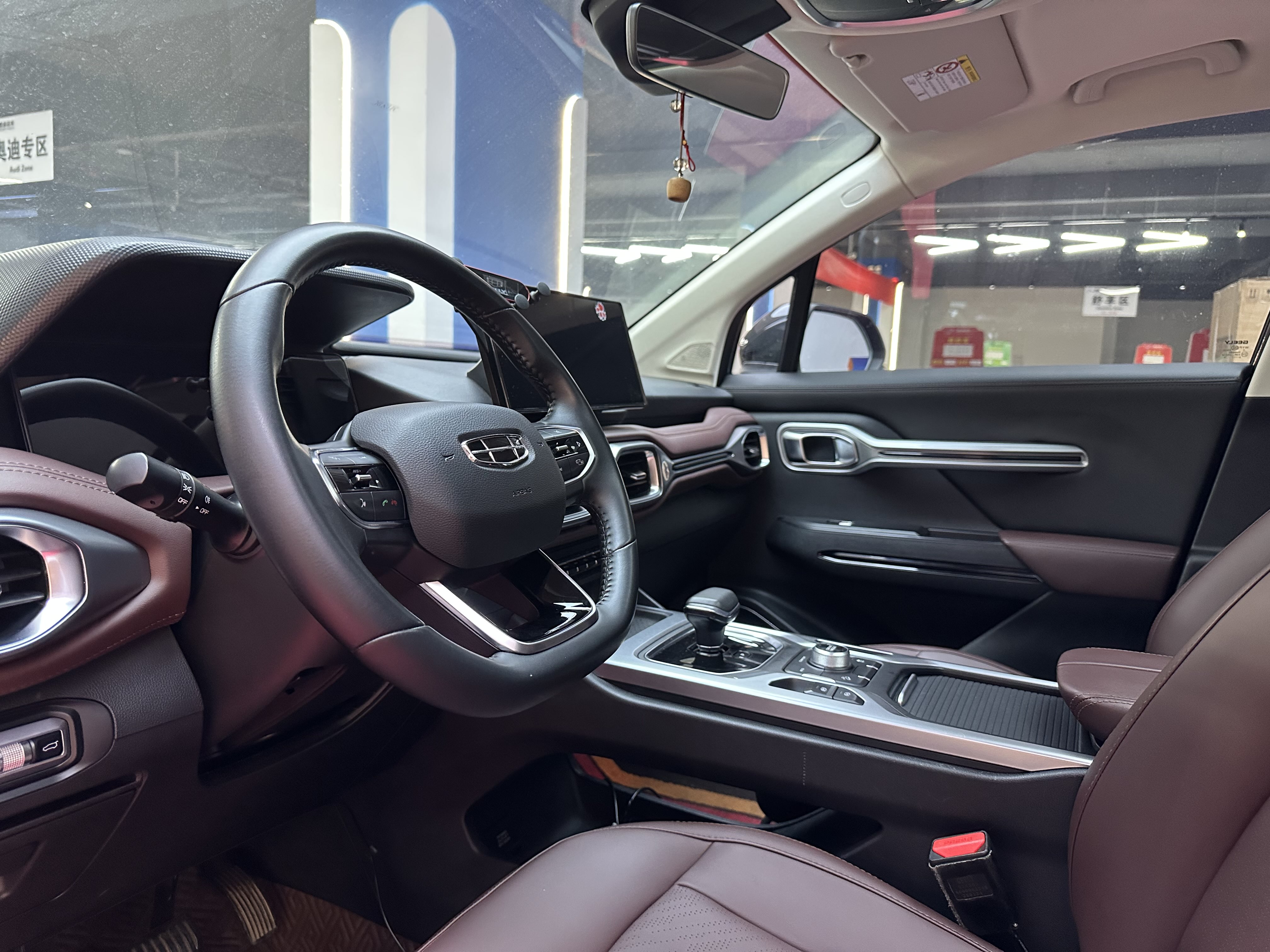 GEELY Okavango 2022 #15 GEELY Okavango 2022 car image #15