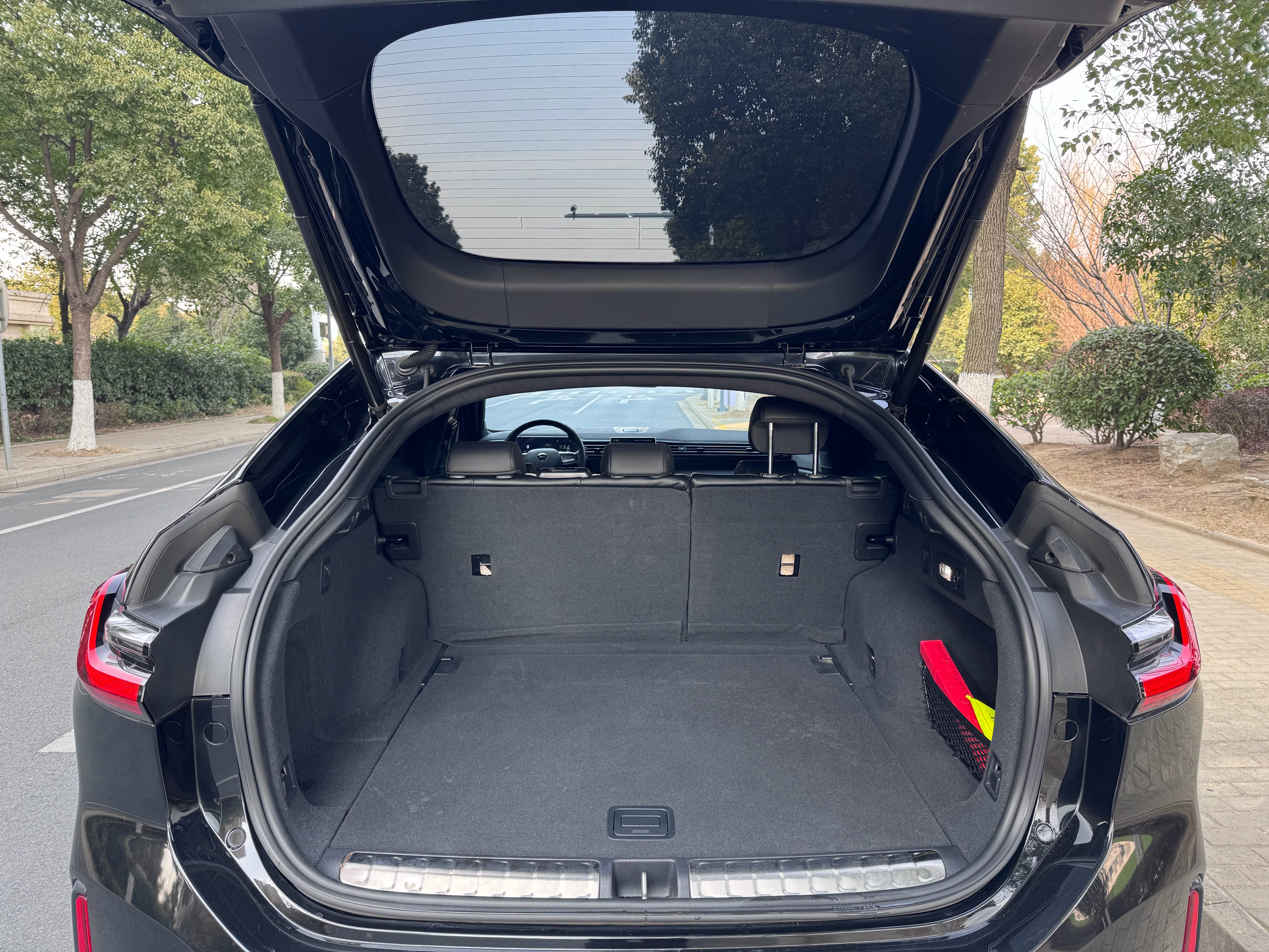 蔚来 蔚来EC6 2022 汽车图片 #15