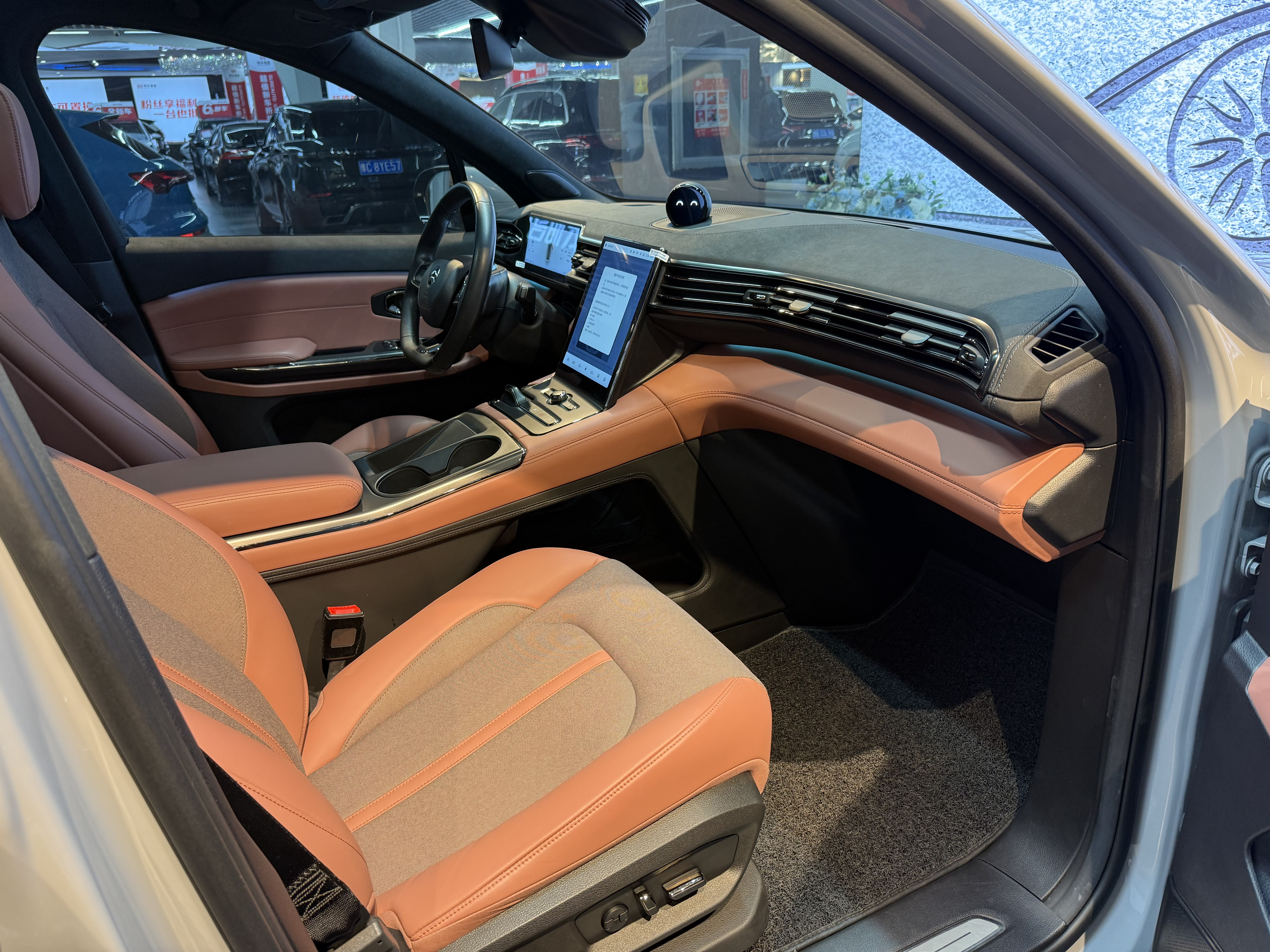 蔚来 蔚来EC6 2022 汽车图片 #15