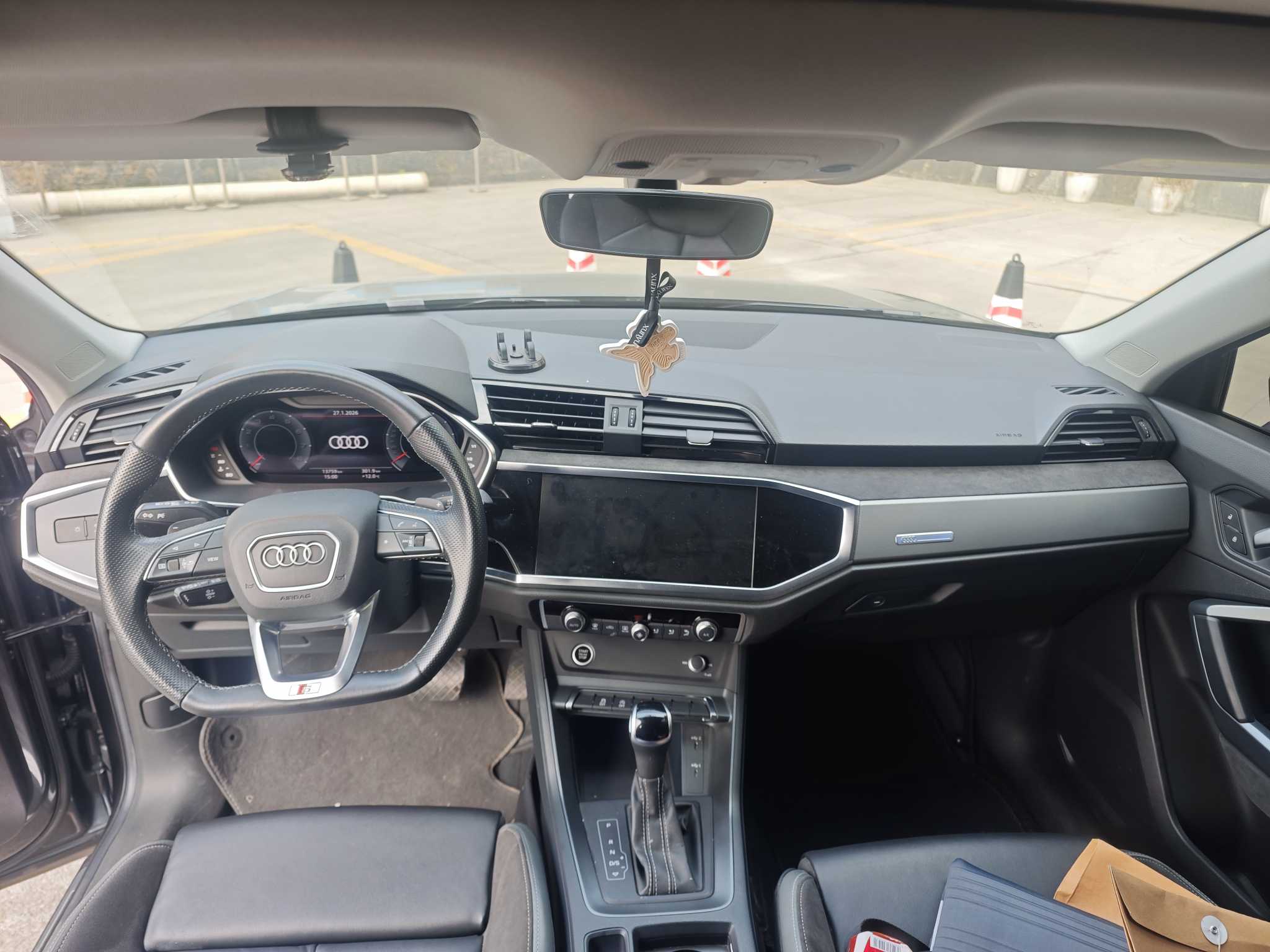 Audi Q3 Sportback 2022 car image #15