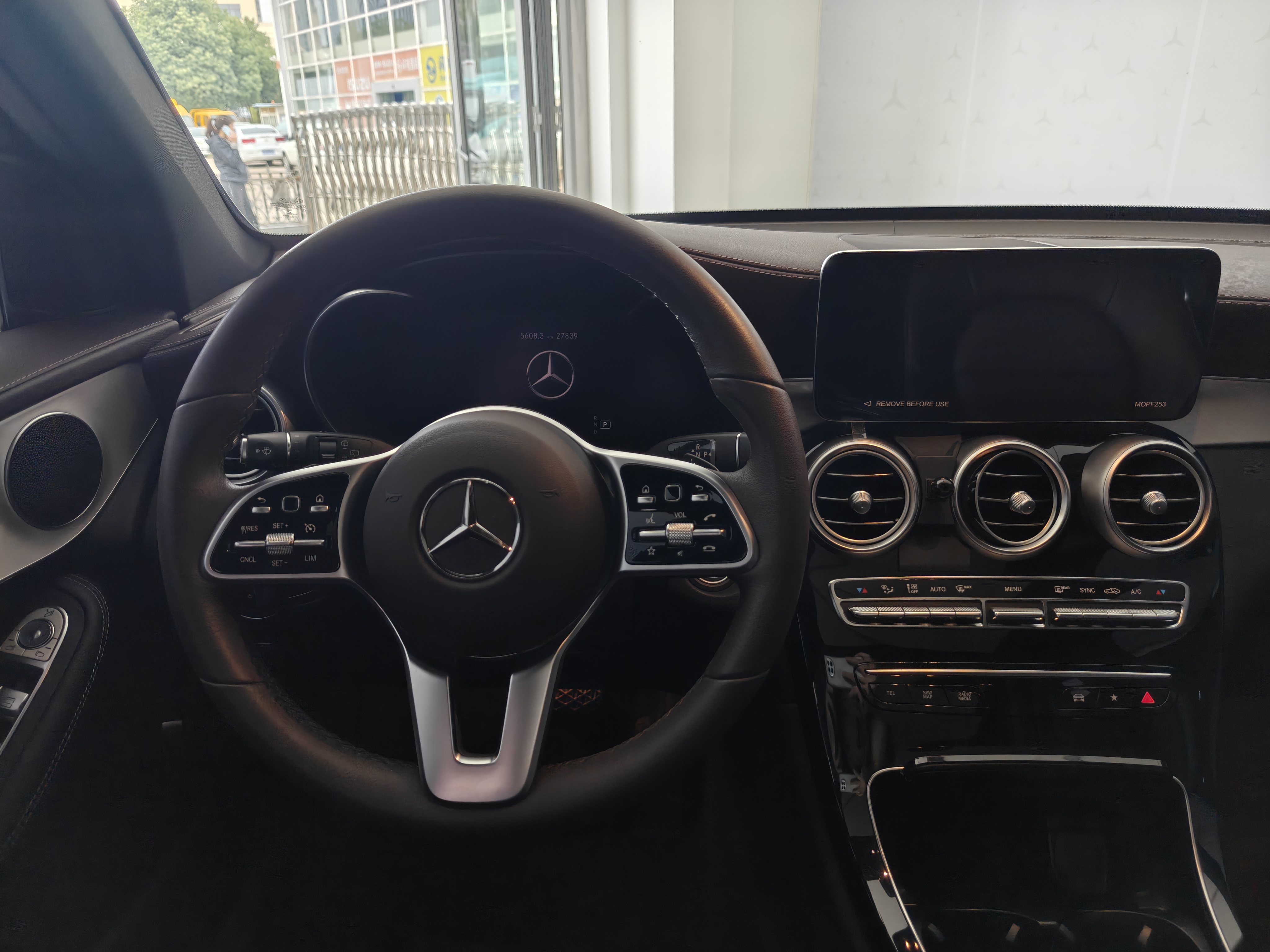 Mercedes-Benz GLC Class 2022 car image #15