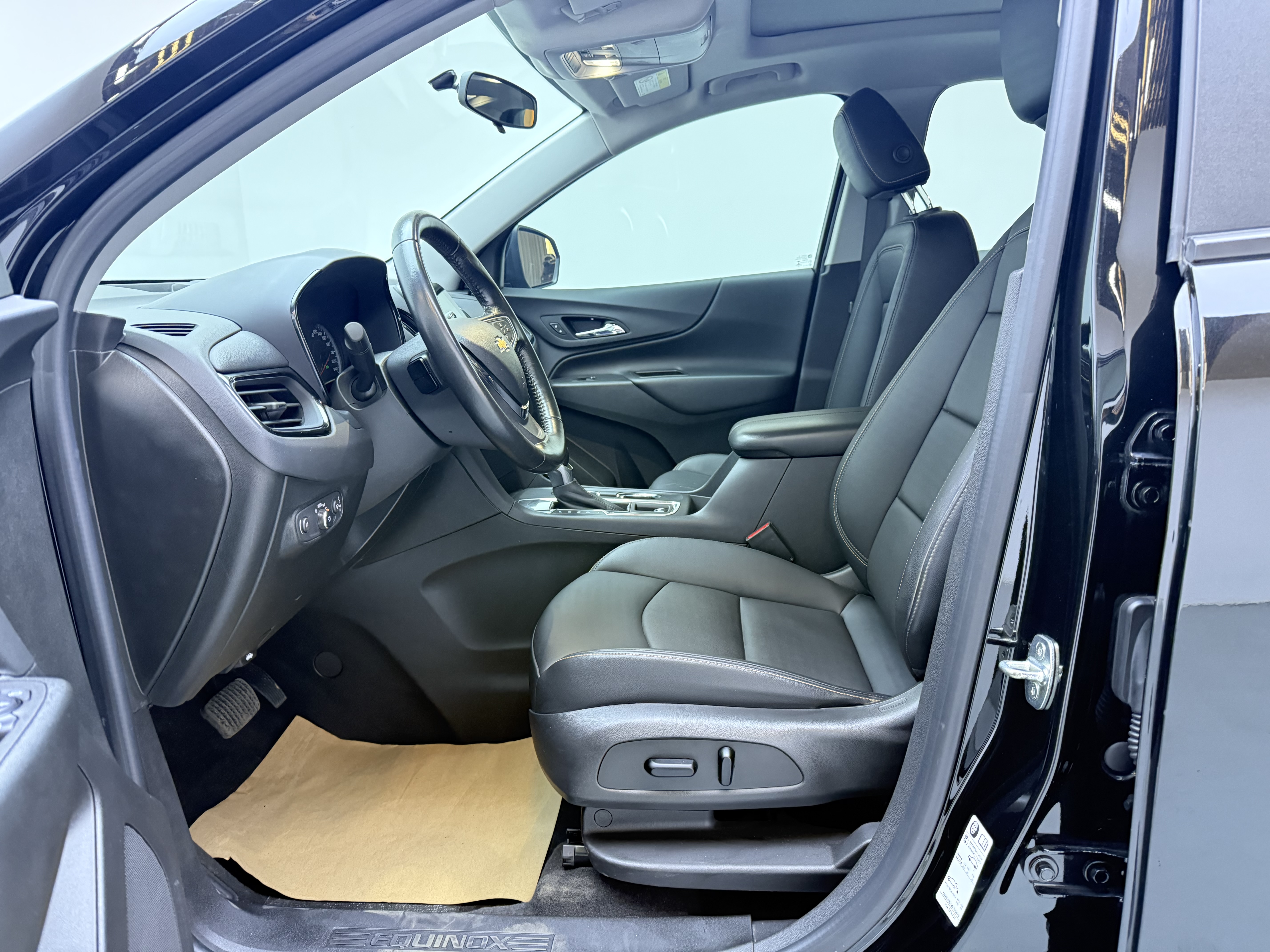 Chevrolet Equinox 2022 #15 Chevrolet Equinox 2022 car image #15