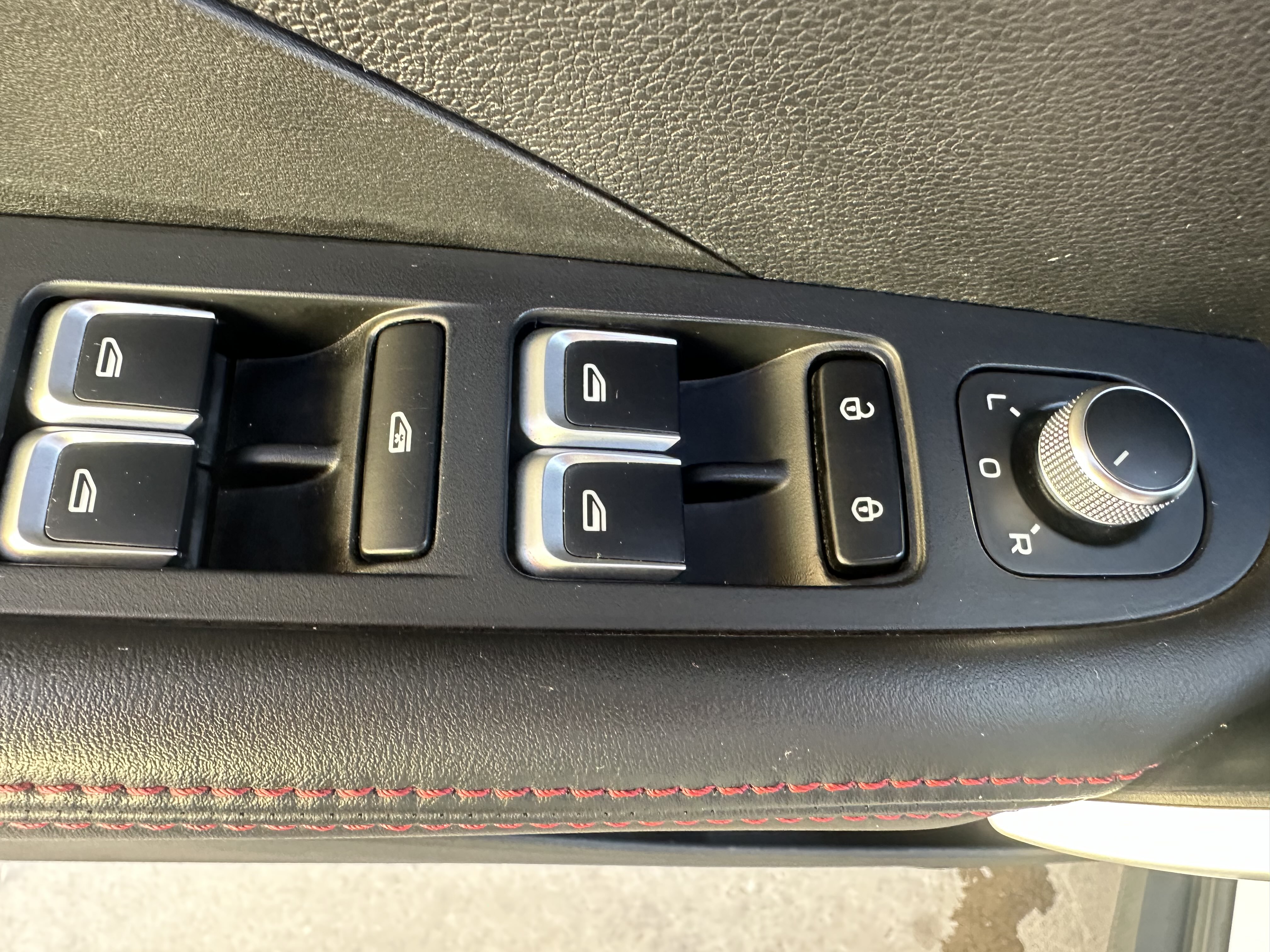 GEELY Coolray New Energy 2022 #15 GEELY Coolray New Energy 2022 car image #15