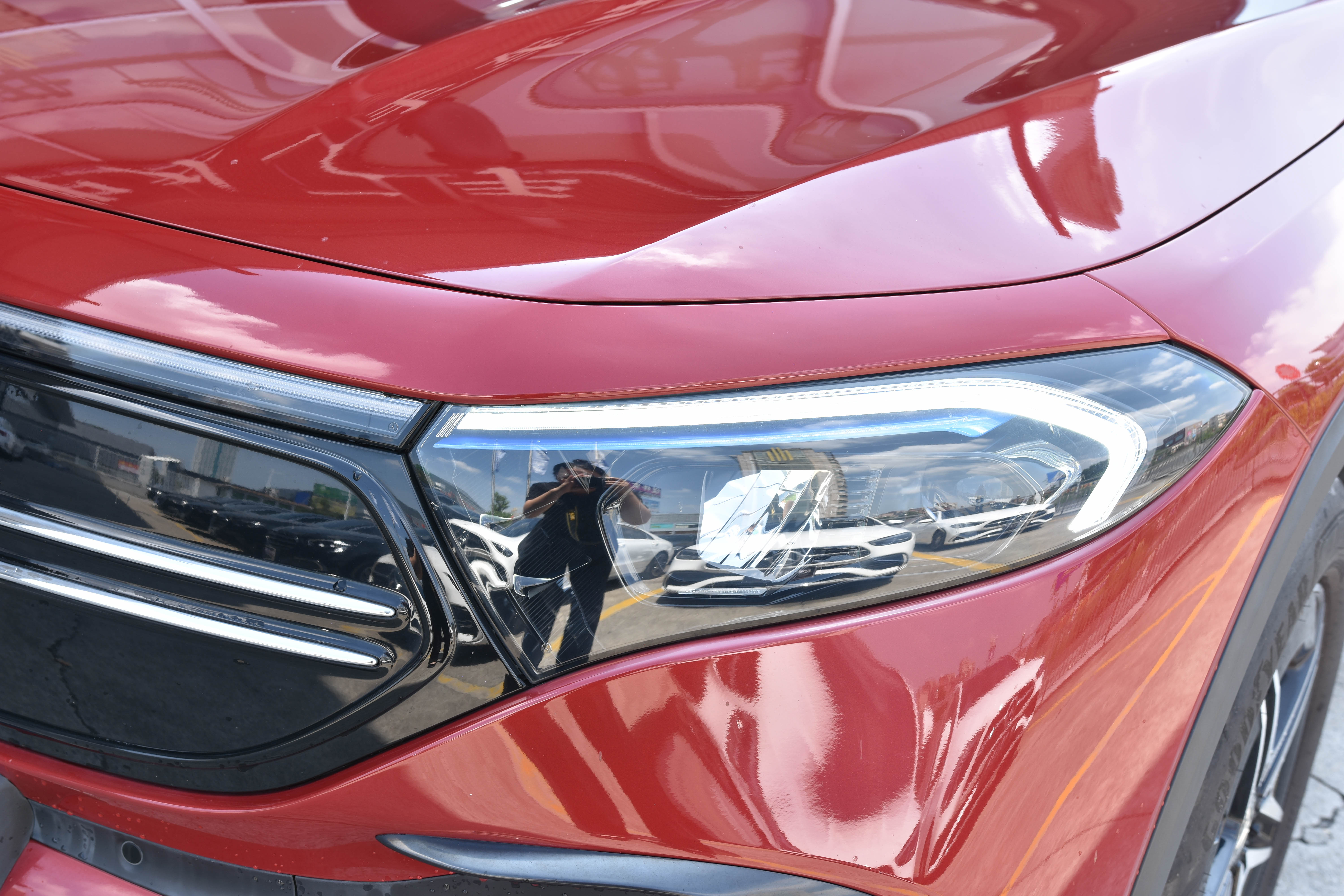 Mercedes-Benz EQB Class 2025 #15 Mercedes-Benz EQB Class 2025 car image #15