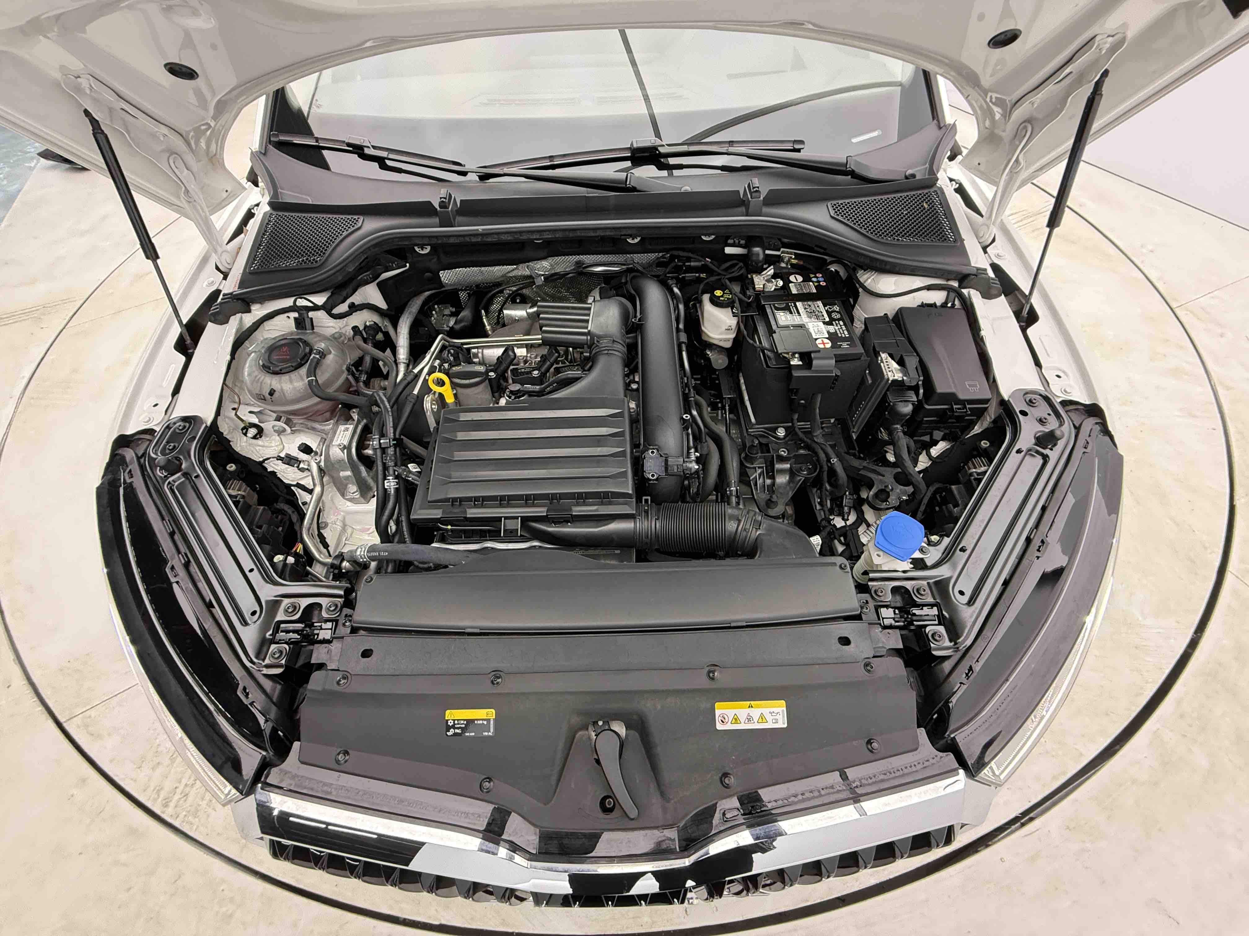Skoda Octavia 2022 car image #15