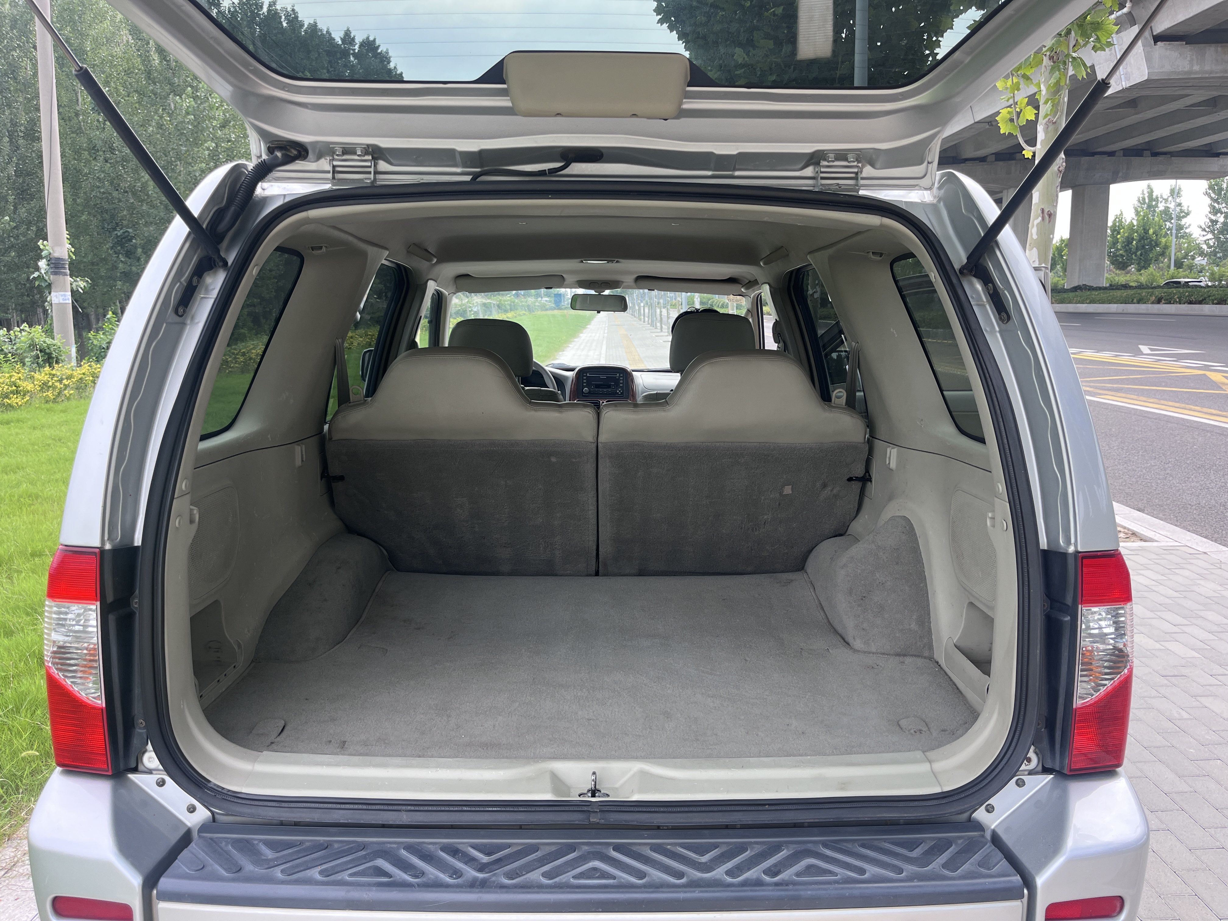 日产 日产帕拉丁 2005 汽车图片 #15