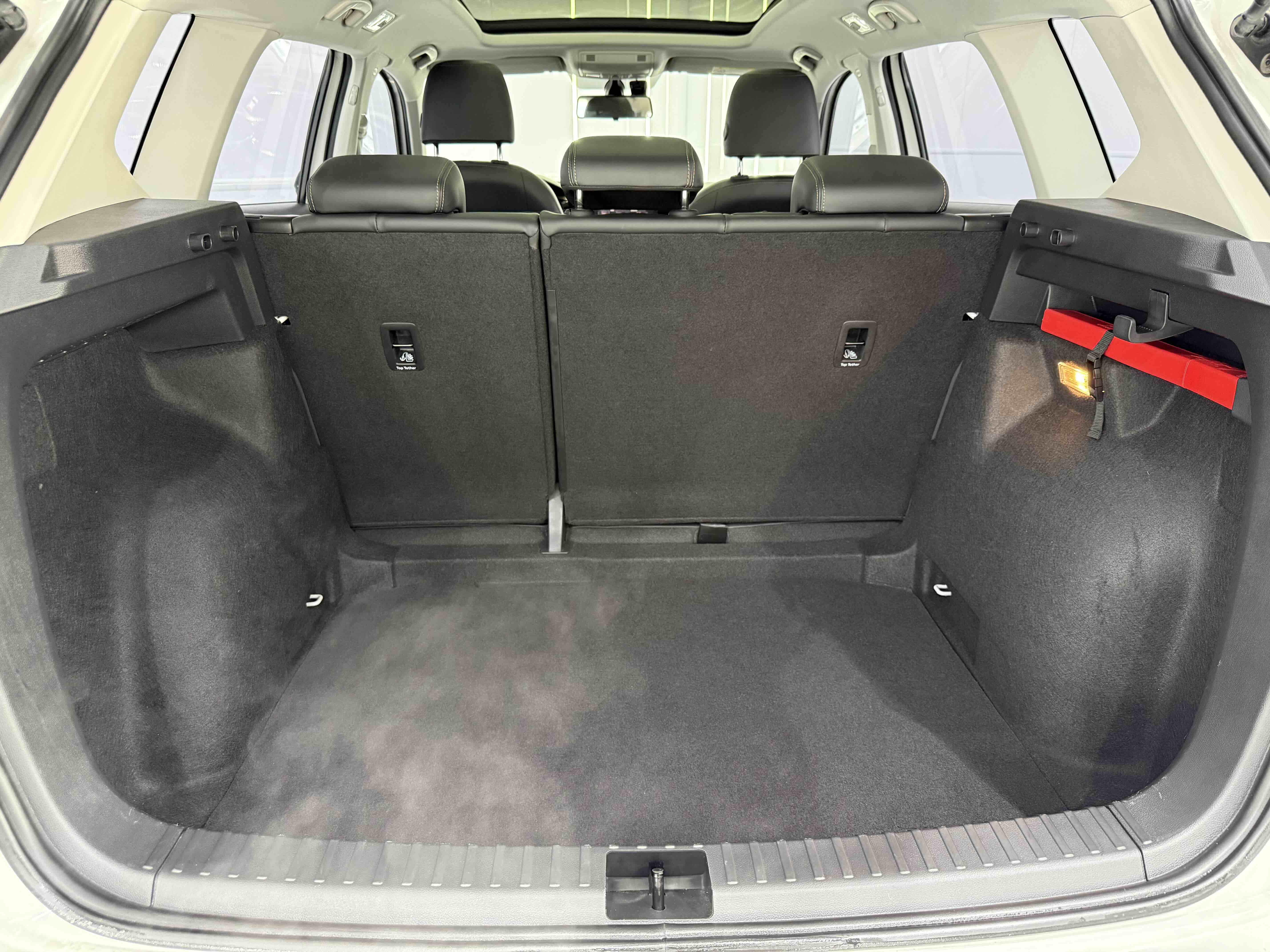 Volkswagen Tharu 2022 car image #15