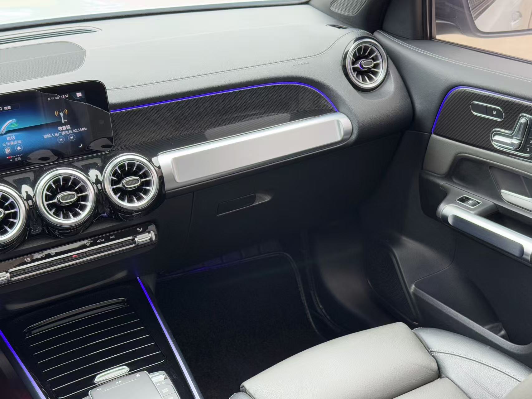 Mercedes-Benz GLB AMG 2022 car image #15