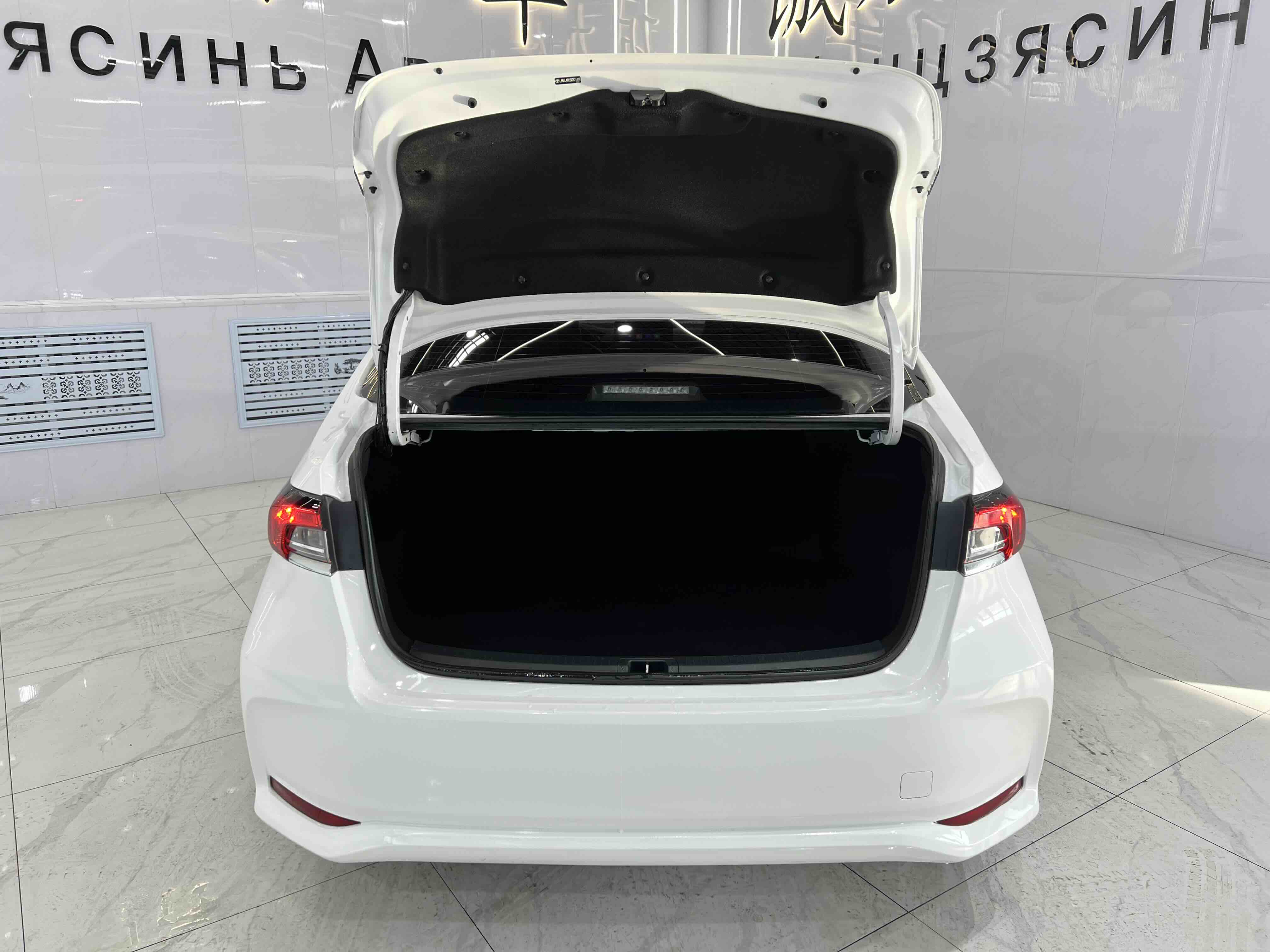 Toyota Corolla 2023 car image #15