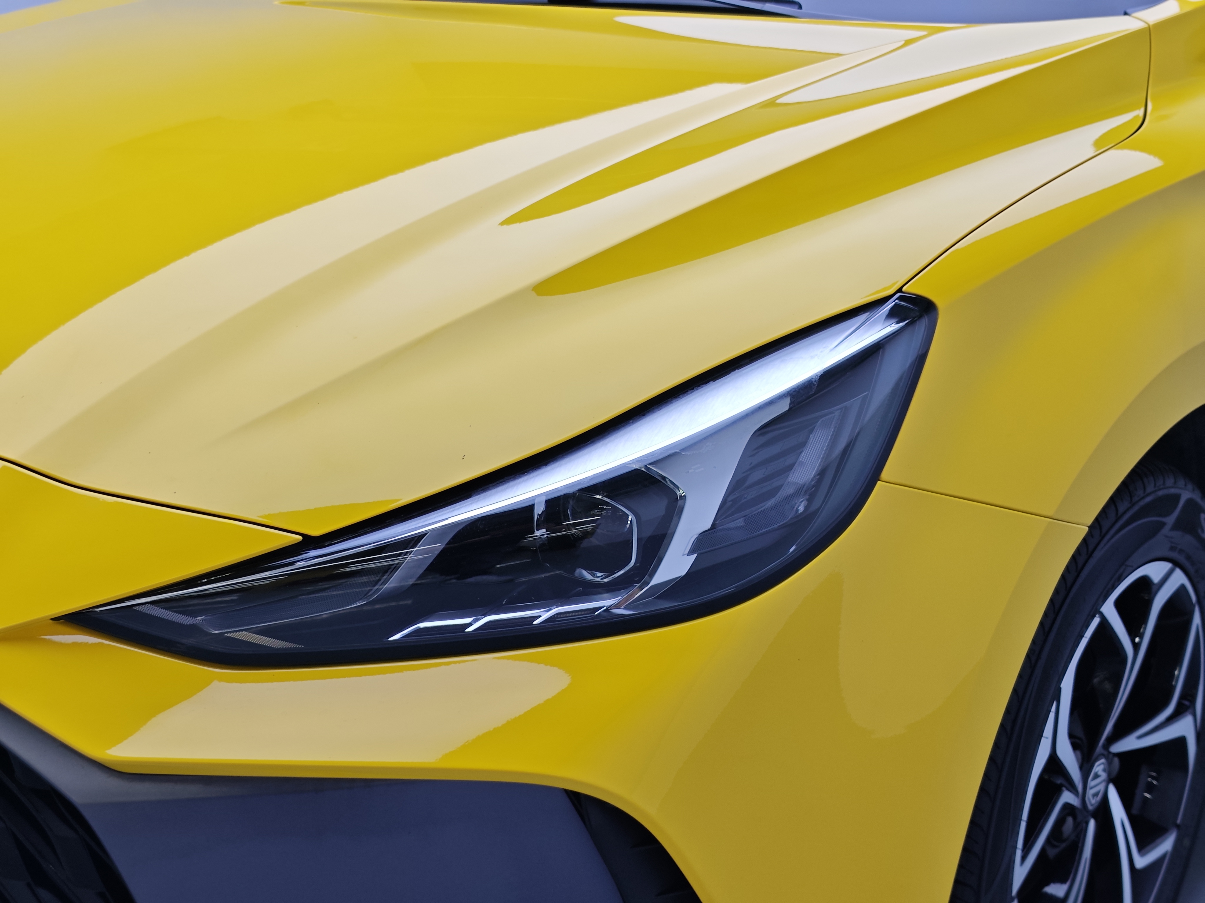 5 2022 #15 5 2022 immagine di auto #15