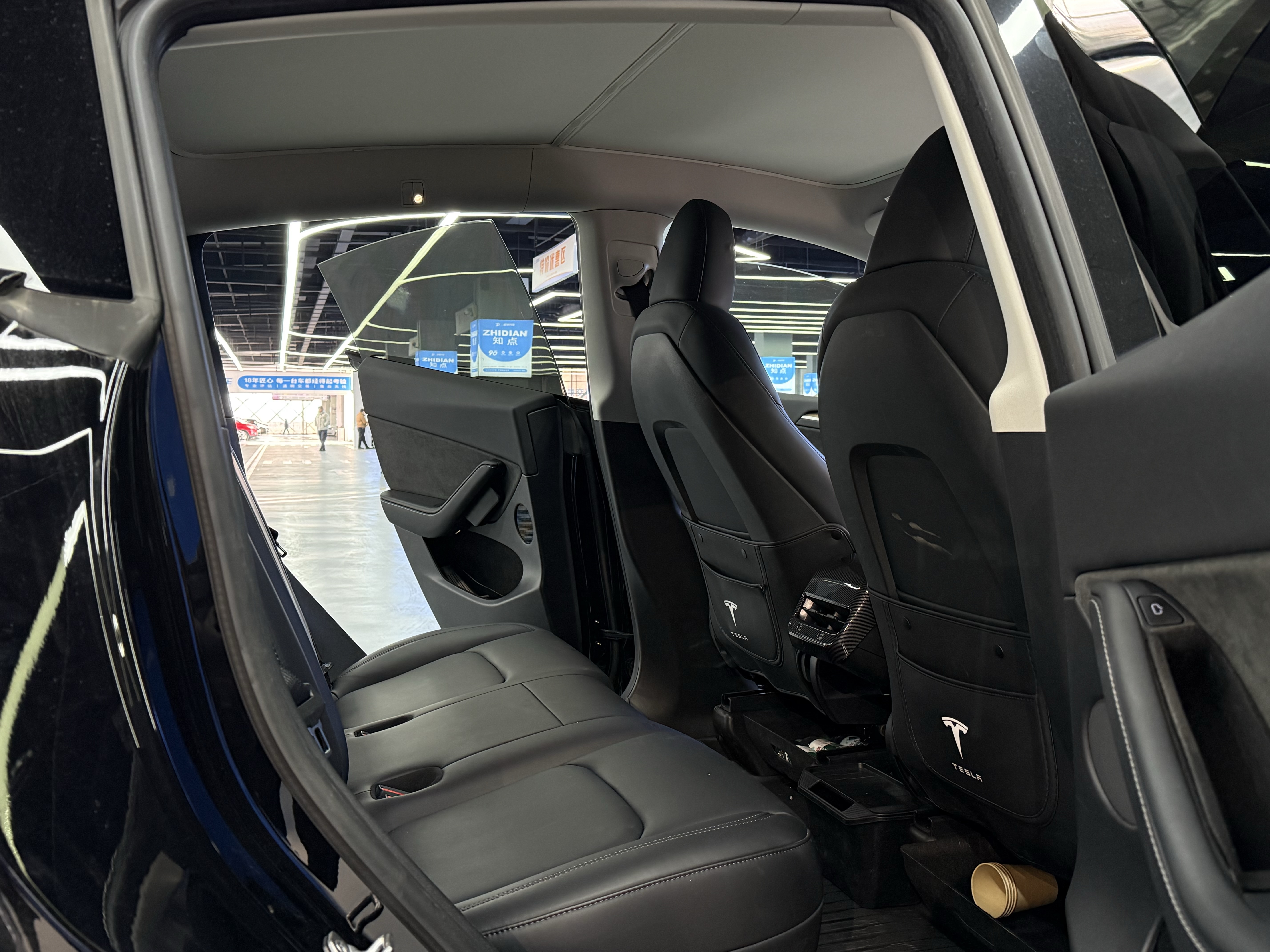 特斯拉 Model Y 2022 汽车图片 #15