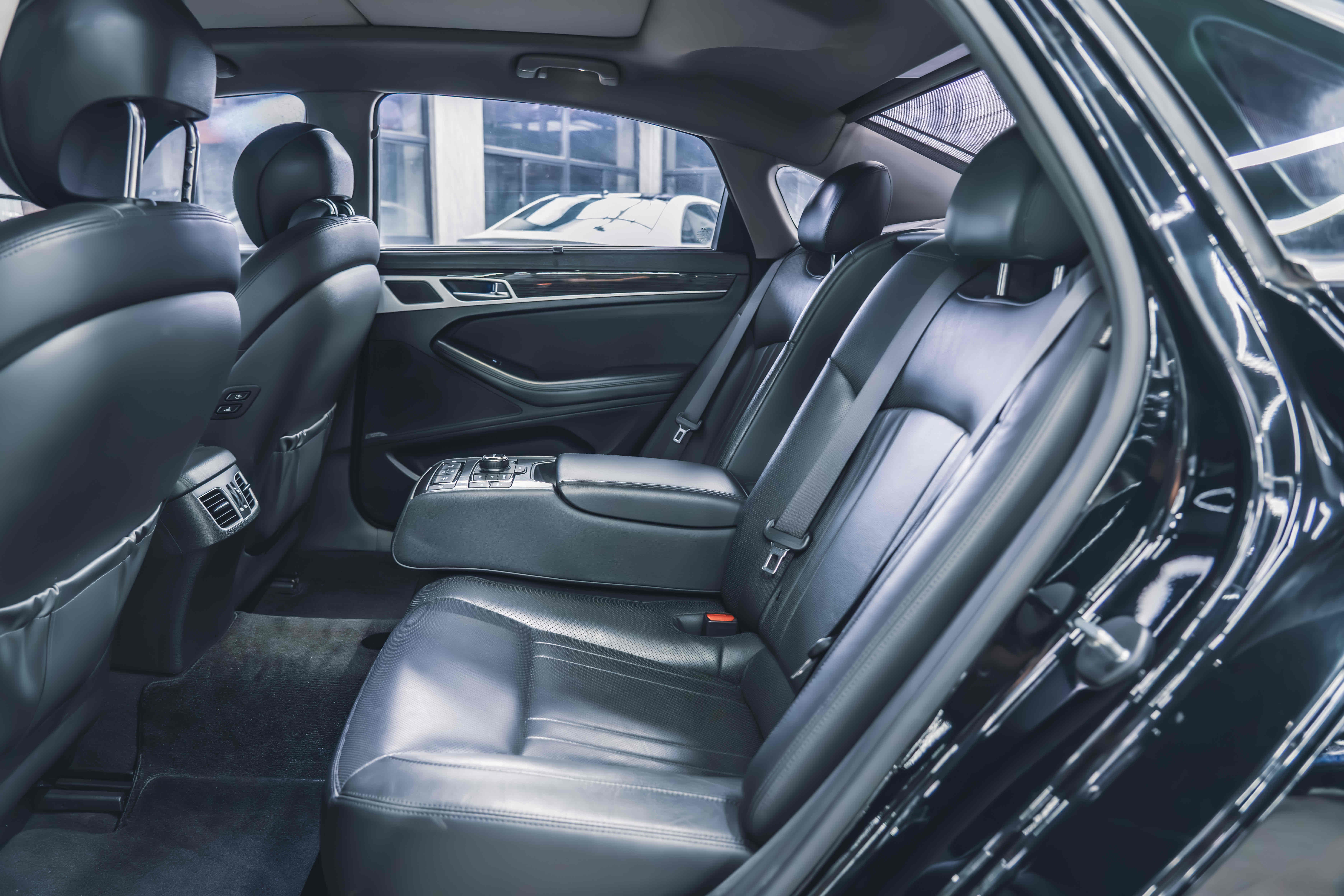 Hyundai Genesis 2015 #15 Hyundai Genesis 2015 car image #15