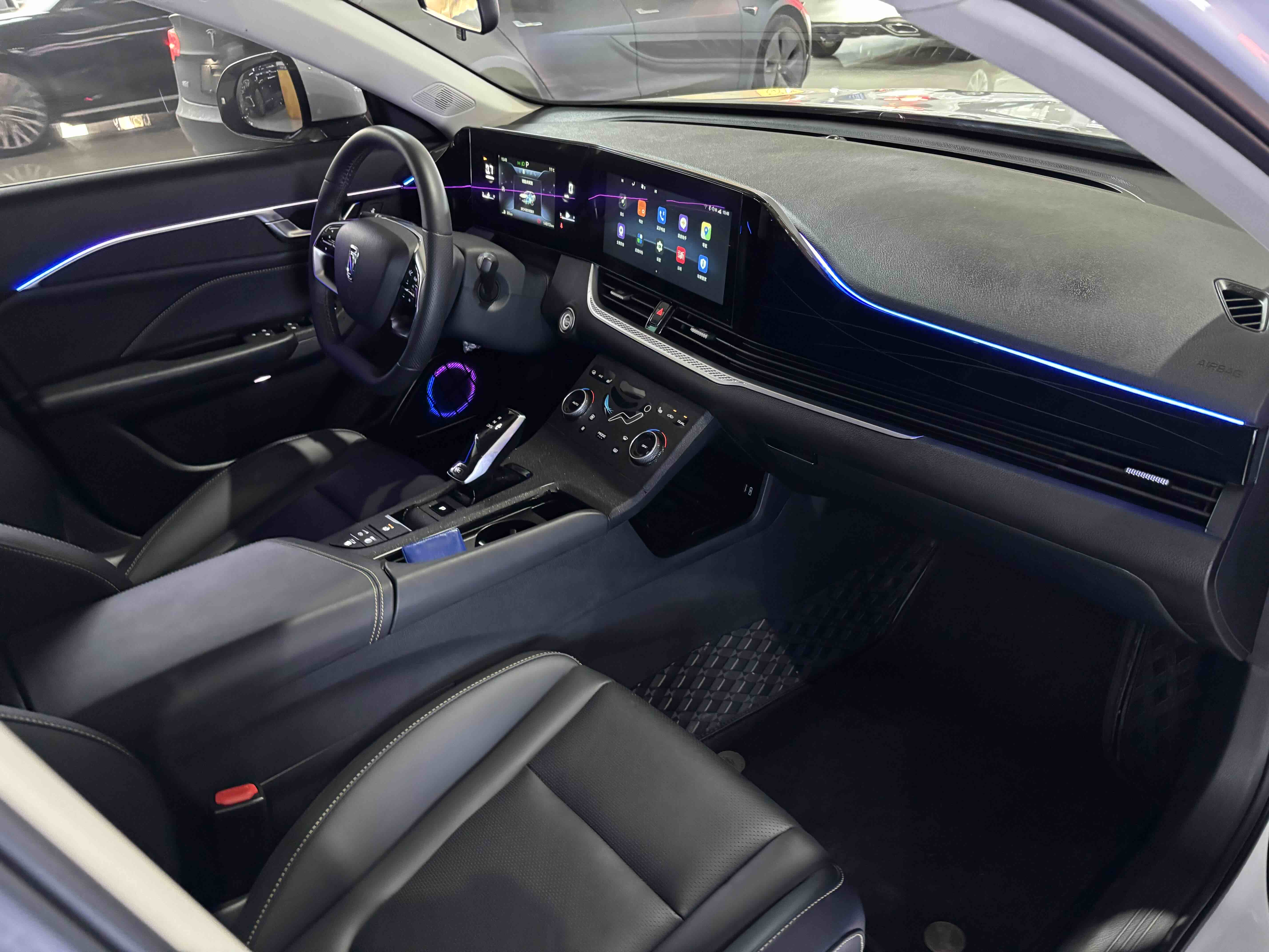 2024 car image #15