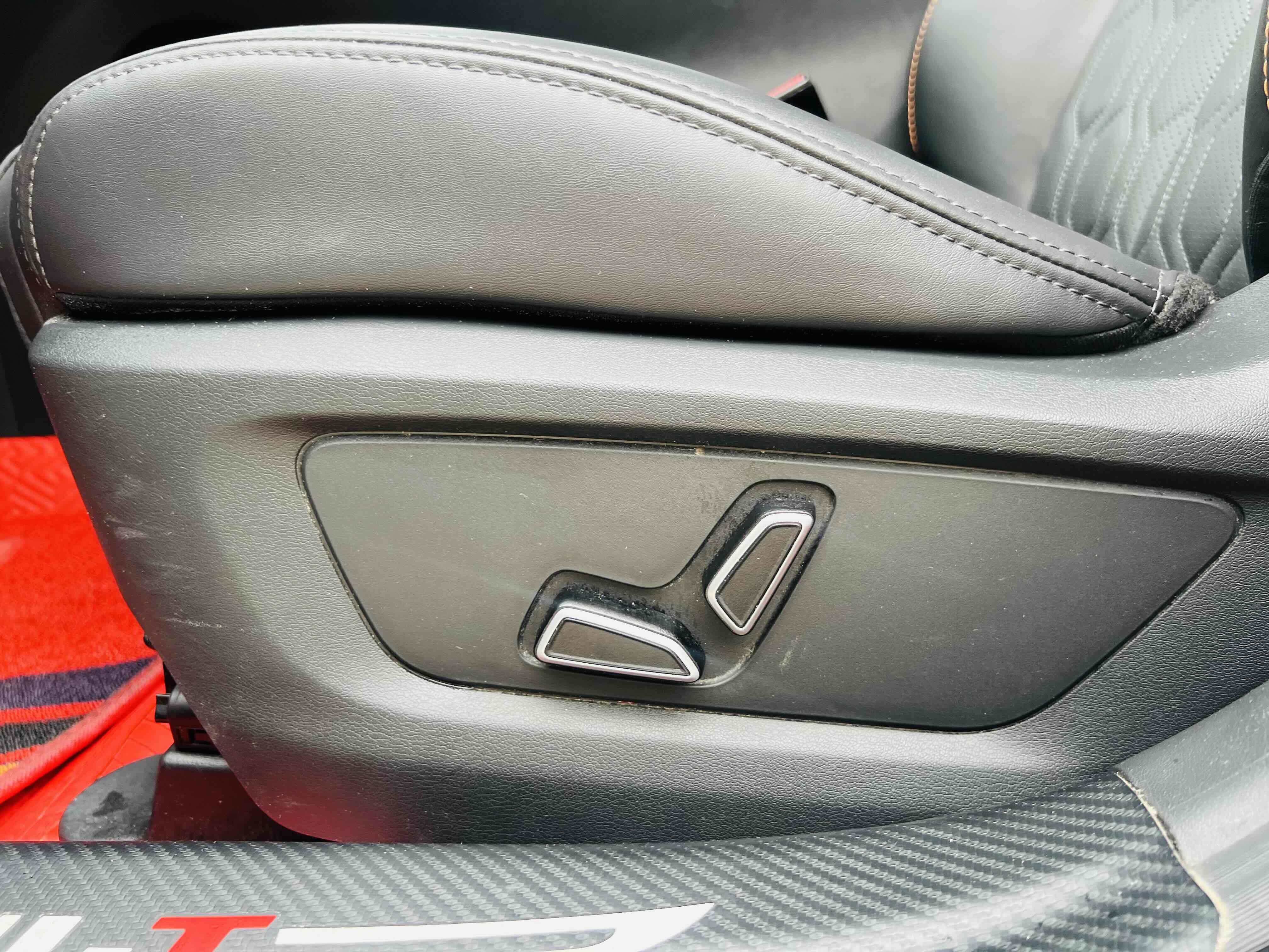 Changan UNI-T 2022 car image #15