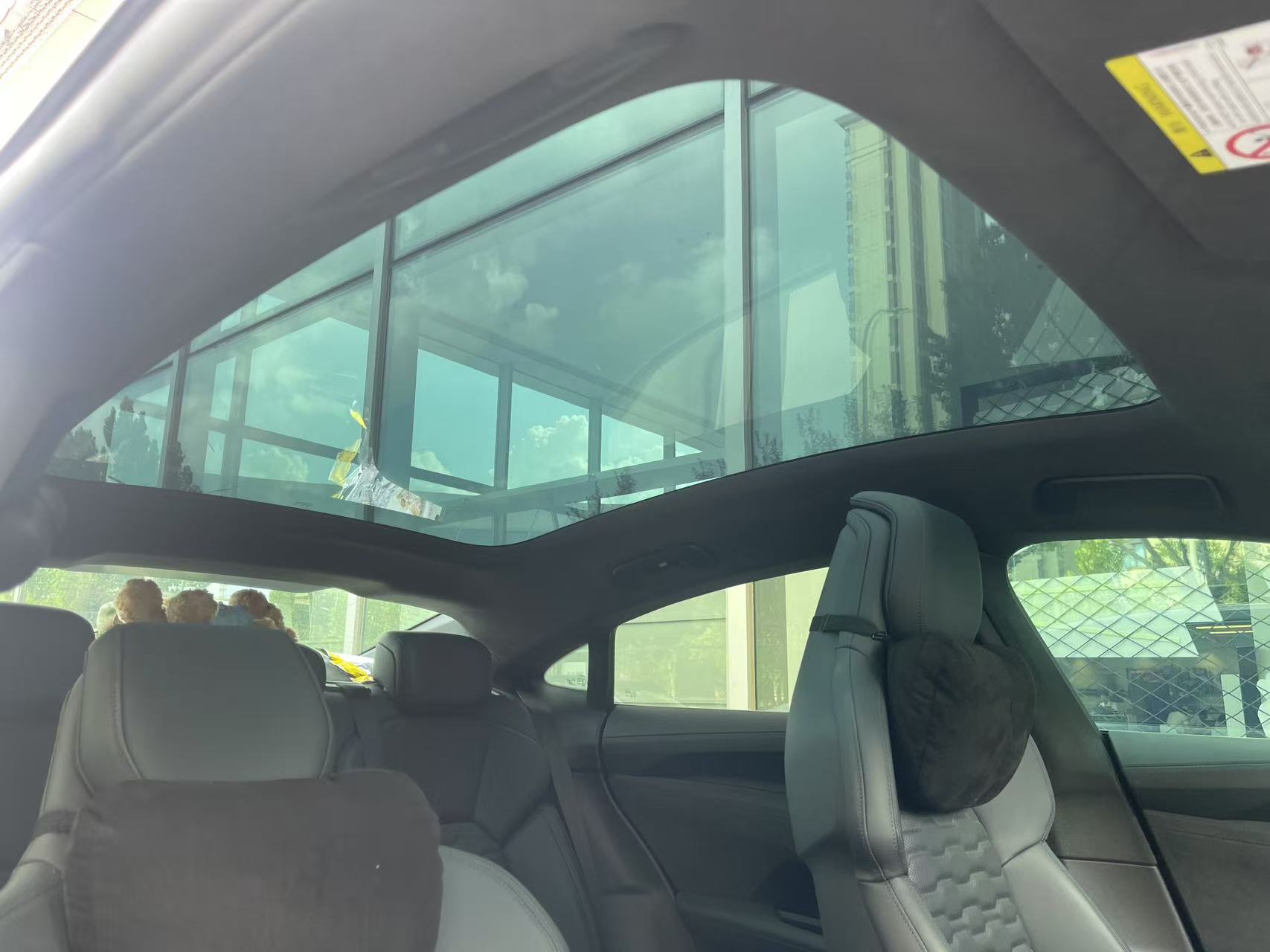 Audi RS e-tron GT 2024 car image #15