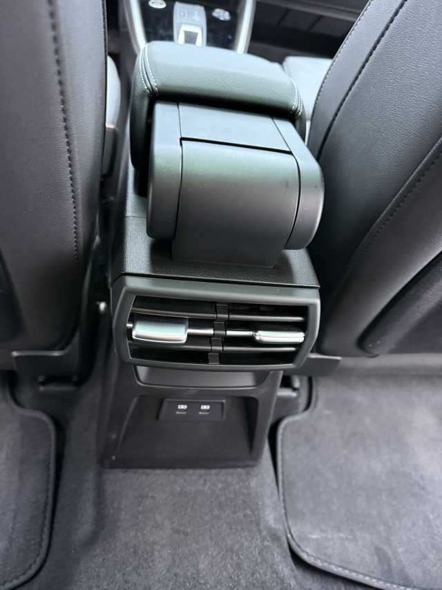 2023 #15 2023 imagem de carro #15