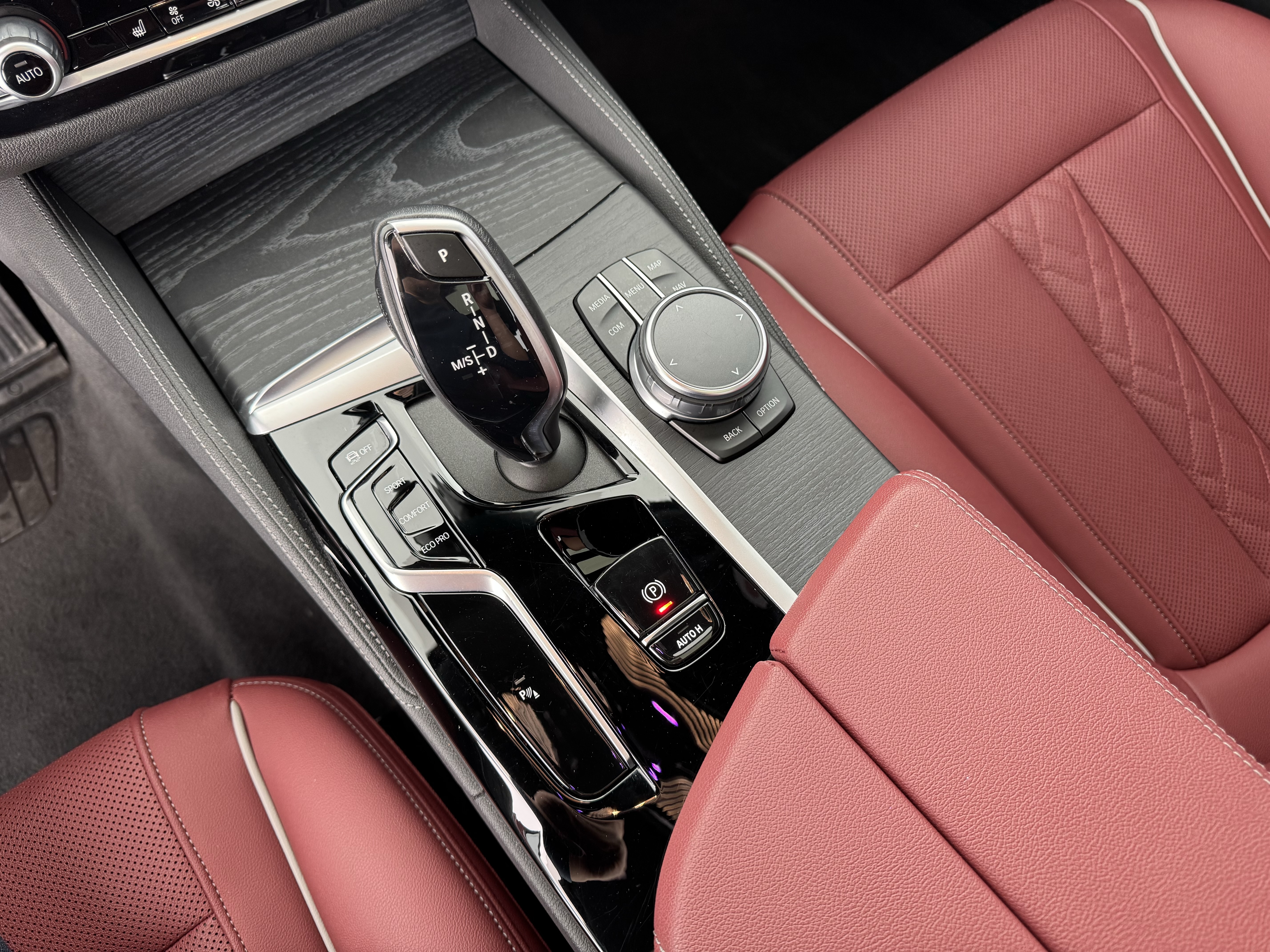 BMW 5 Series 2023 #15 BMW 5 Series 2023 car image #15