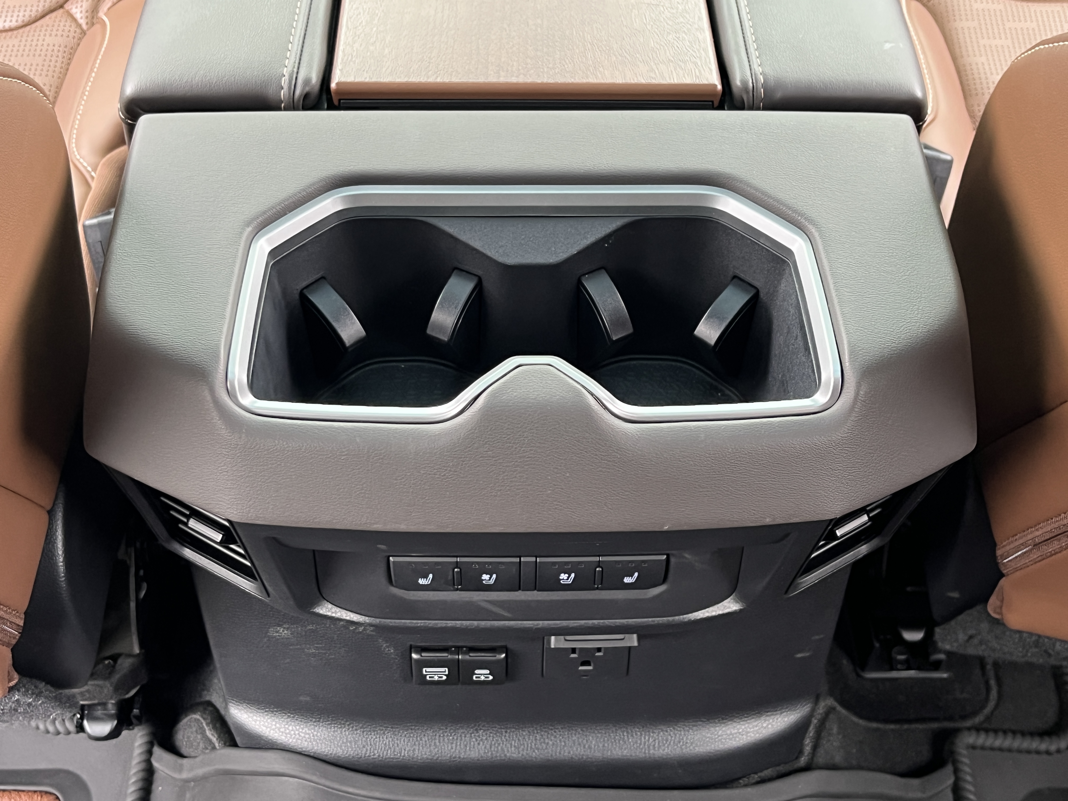 Toyota 2025 car image #15