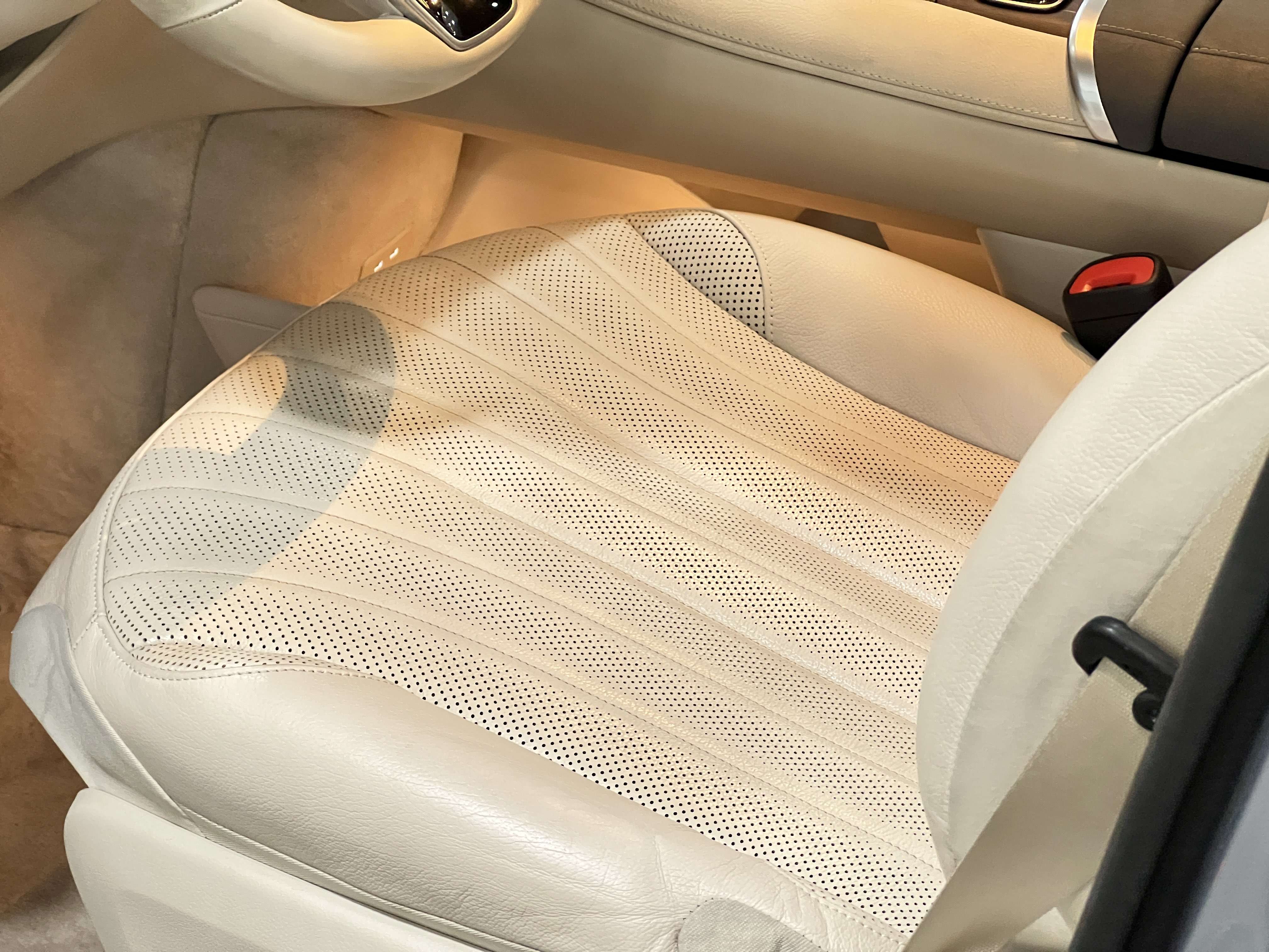 Mercedes-Benz EQS SUV 2023 car image #15