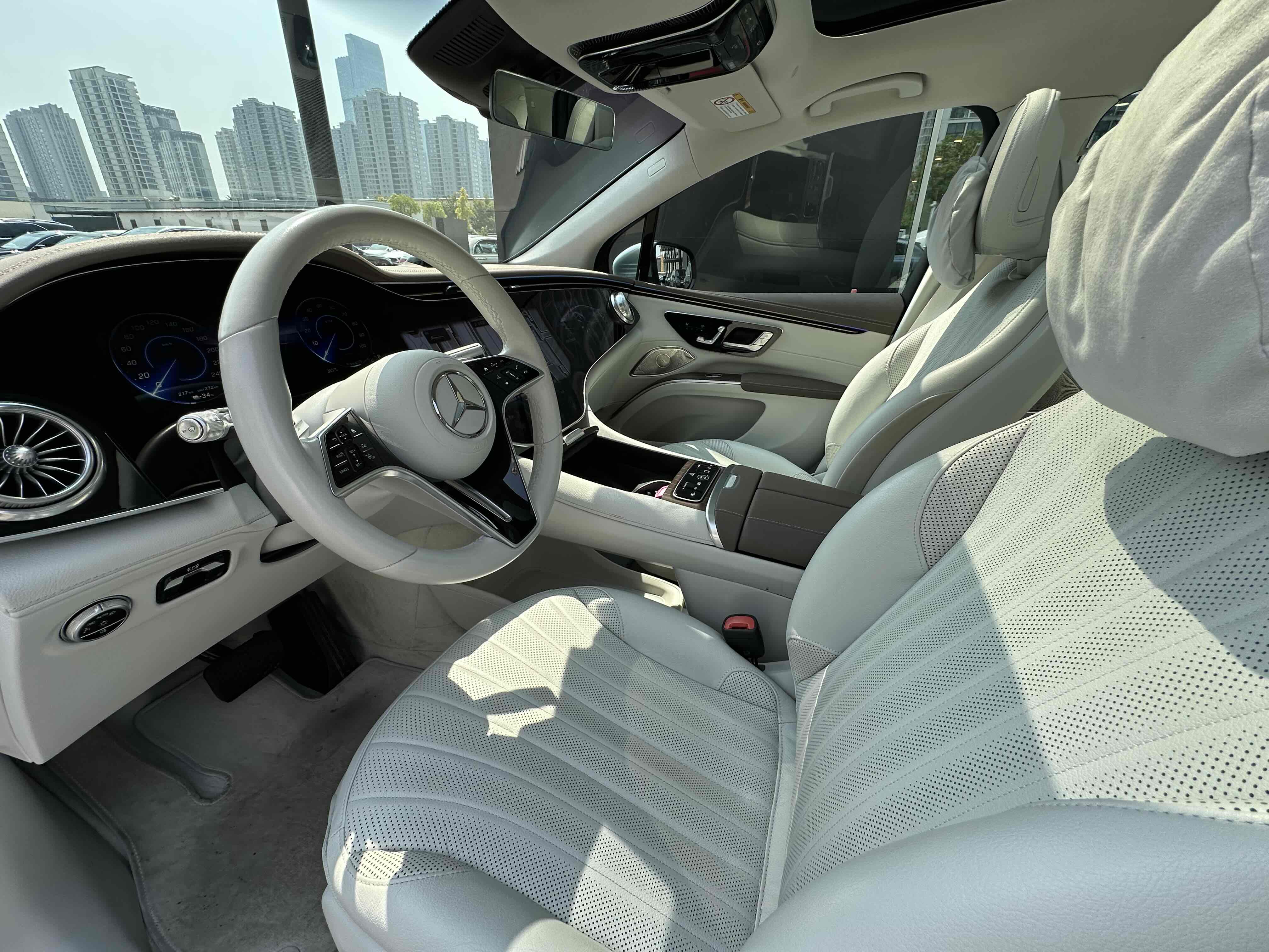 Mercedes-Benz EQS SUV 2023 car image #15