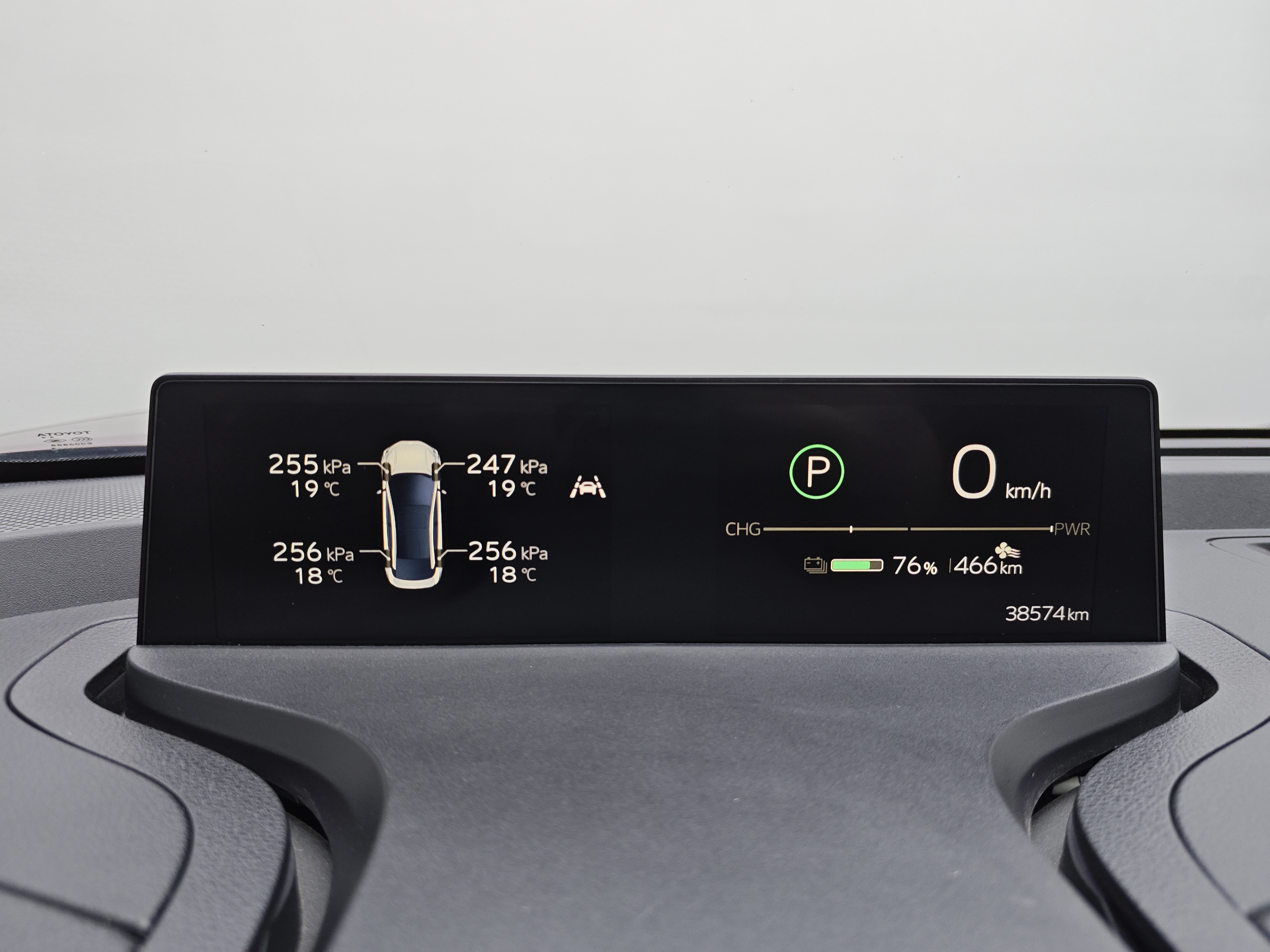 Toyota bZ3 2023 #15 Toyota bZ3 2023 immagine di auto #15