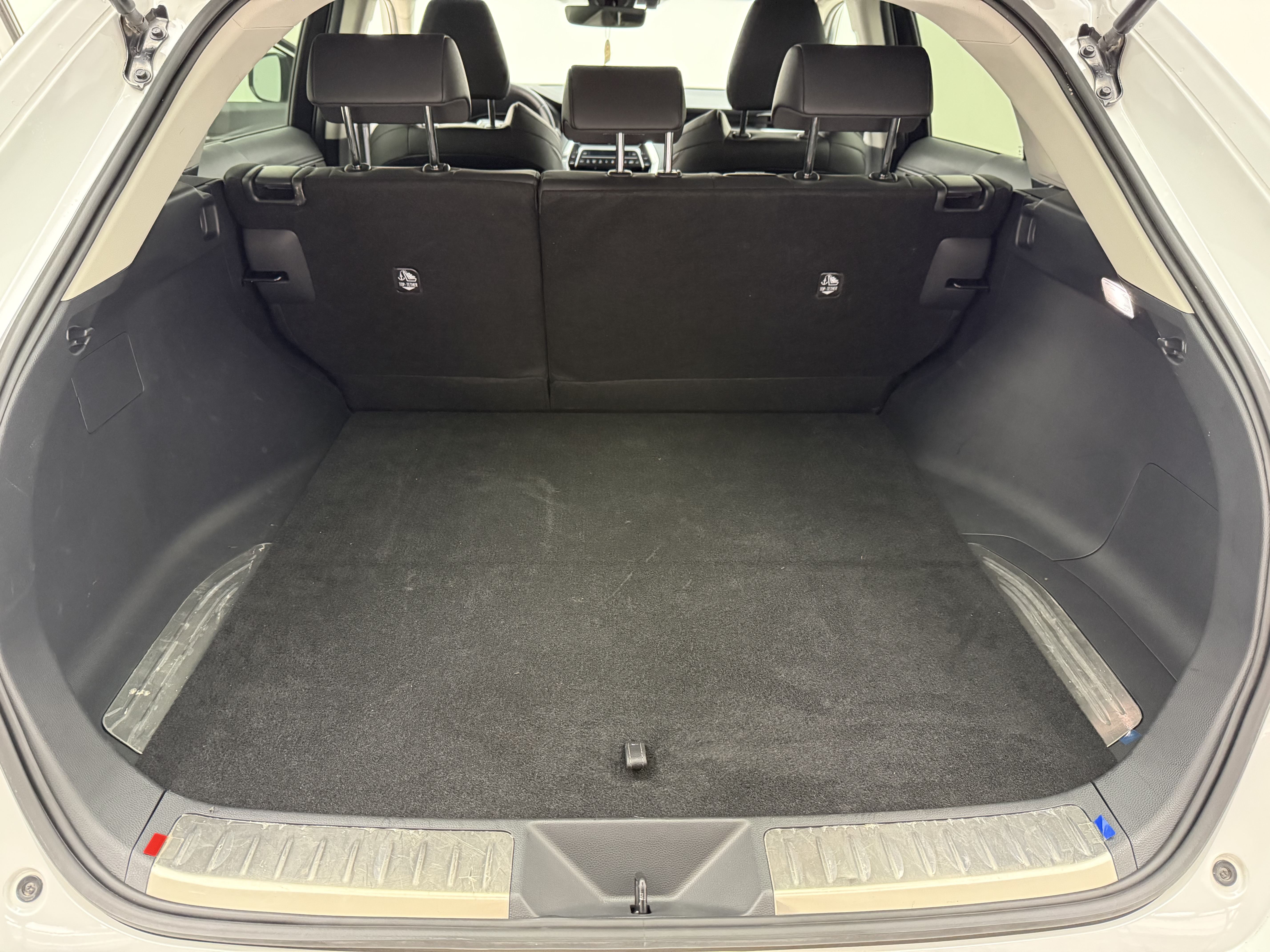 Toyota Venza 2024 صورة سيارة #15