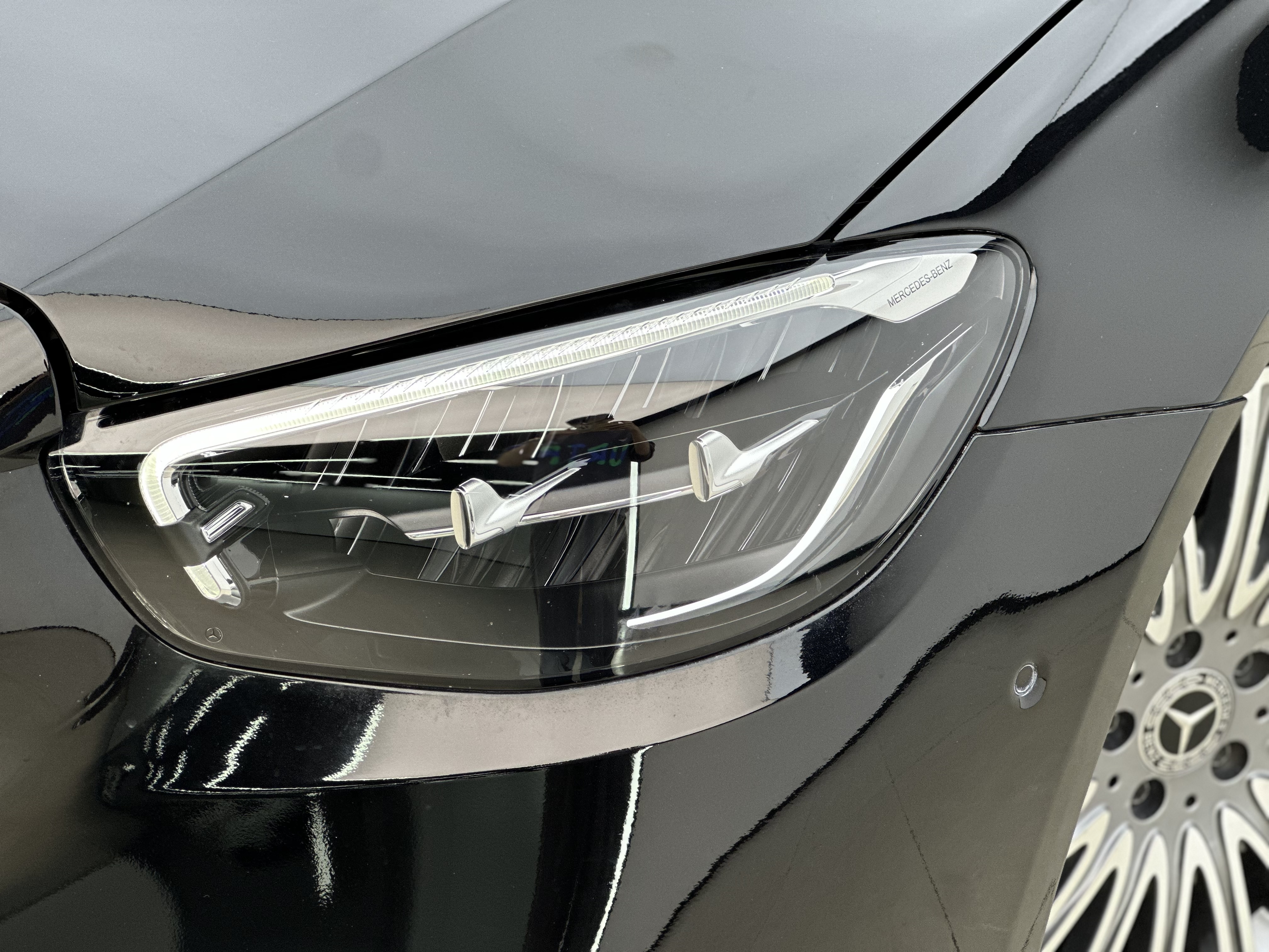 Mercedes-Benz E Class 2023 car image #15