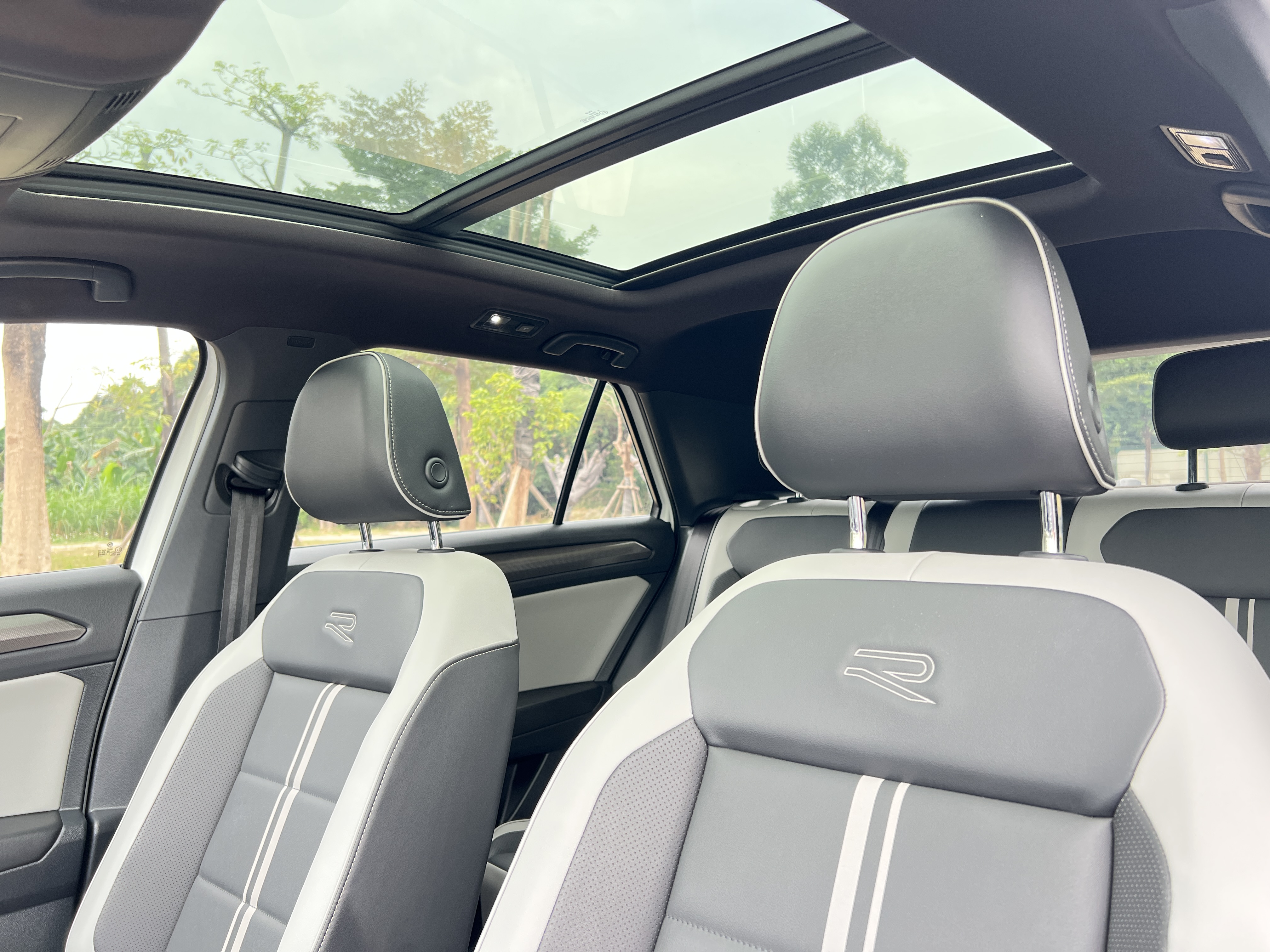 T-Roc 2023 car image #15