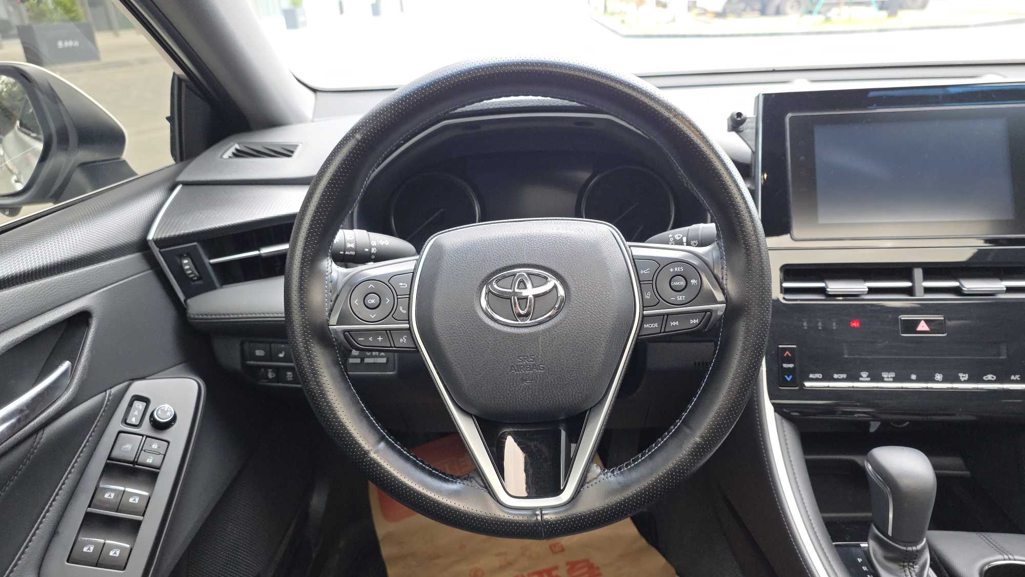 Toyota Avalon 2024 car image #15