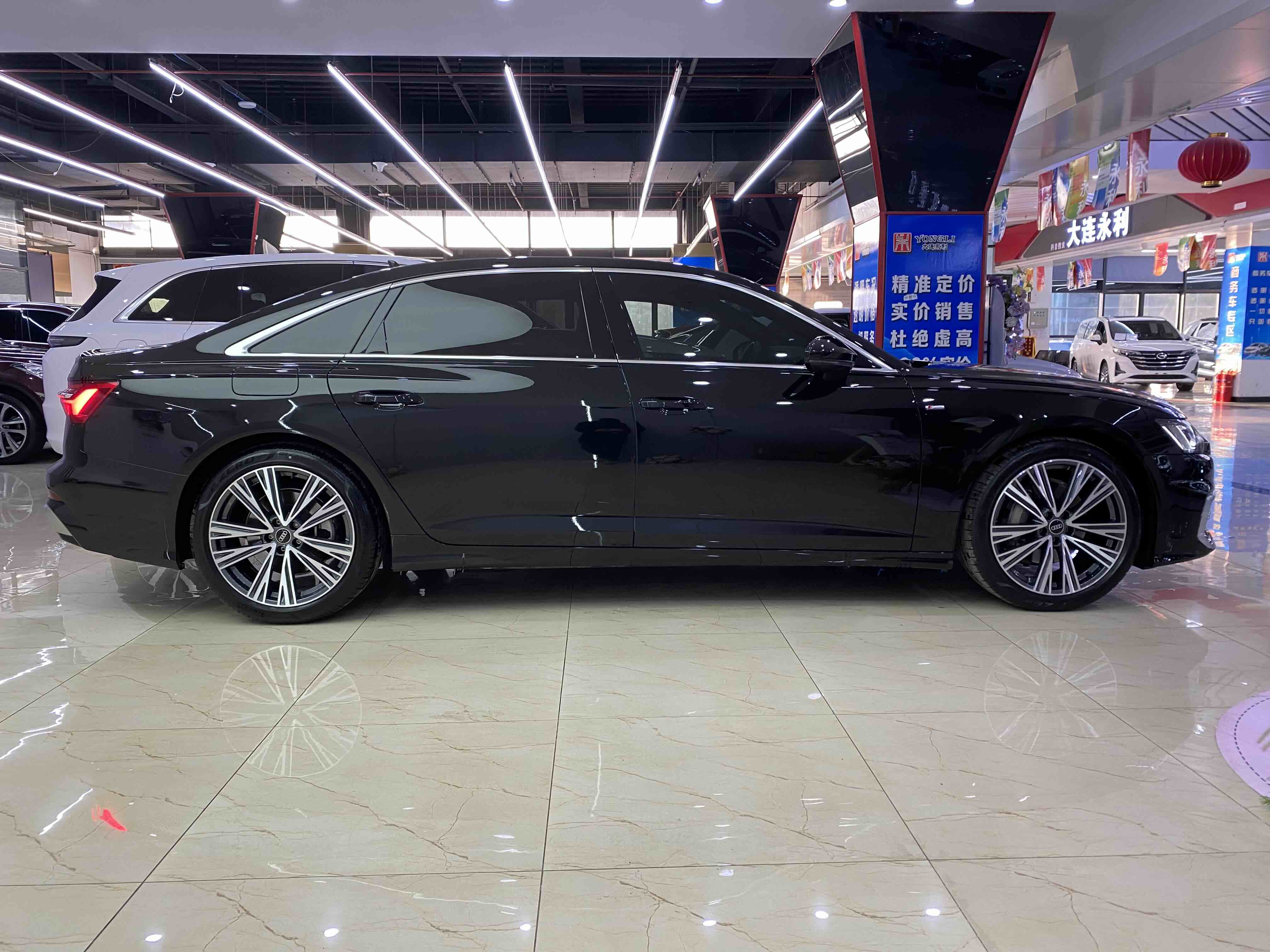 Audi A6L 2023 car image #15
