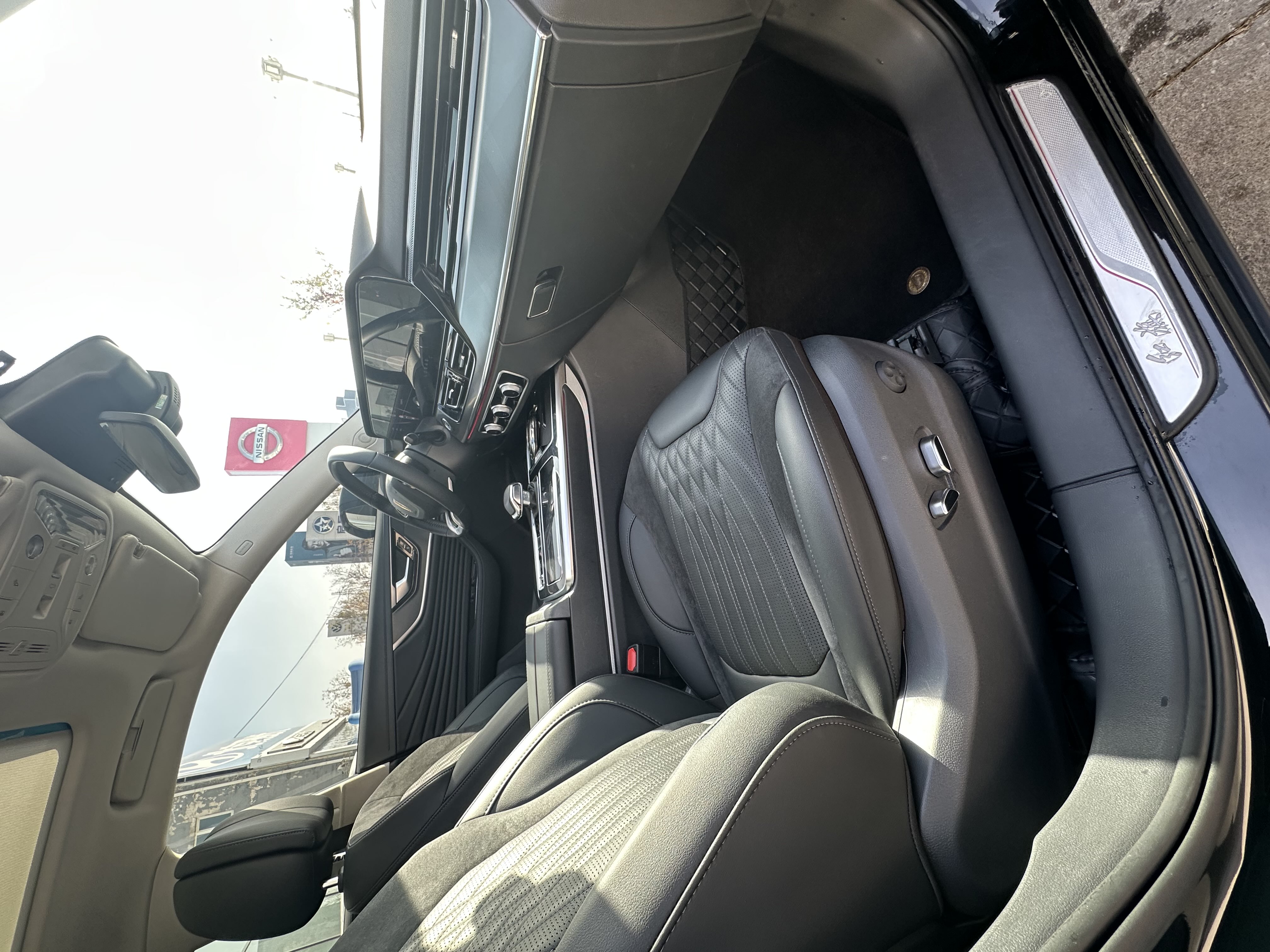 HongQi HS5 2024 #15 HongQi HS5 2024 car image #15