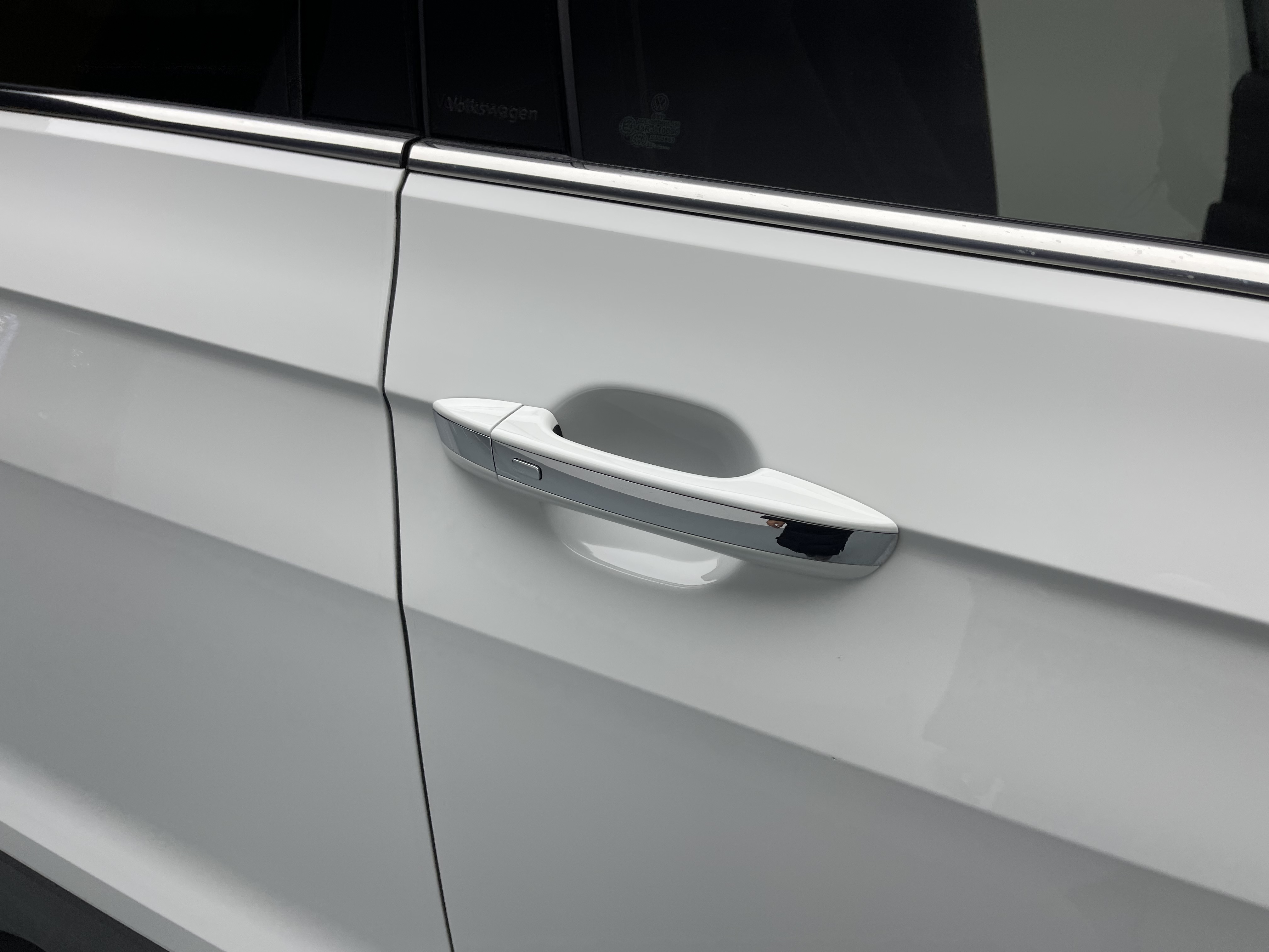 Volkswagen T-Cross 2024 #15 Volkswagen T-Cross 2024 car image #15
