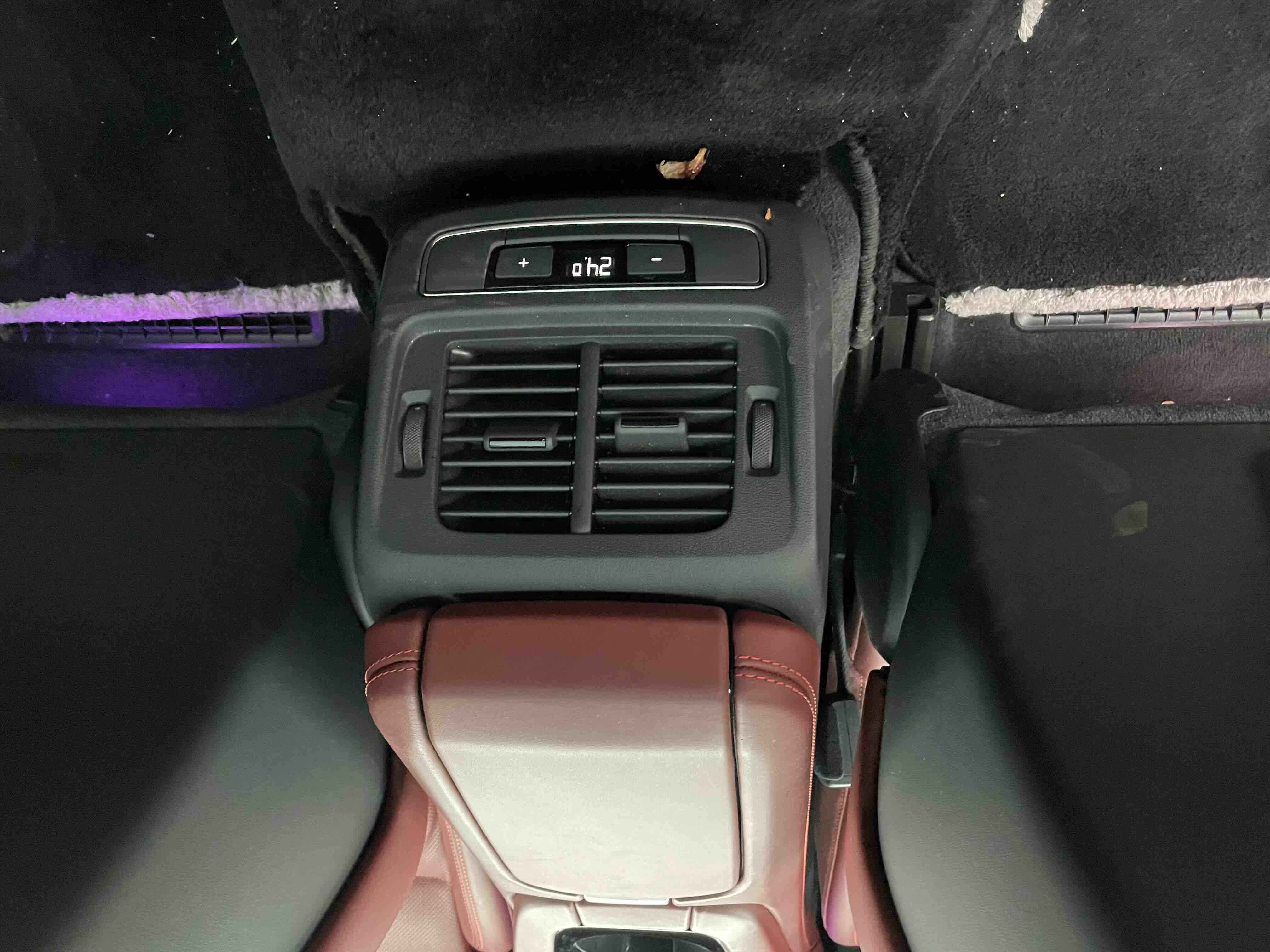 Audi e-tron GT 2024 car image #15